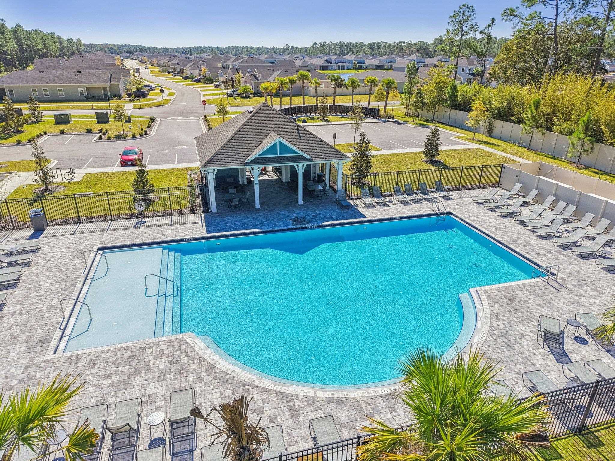 Image 59 of 71 For 428 Lake Sinclair St