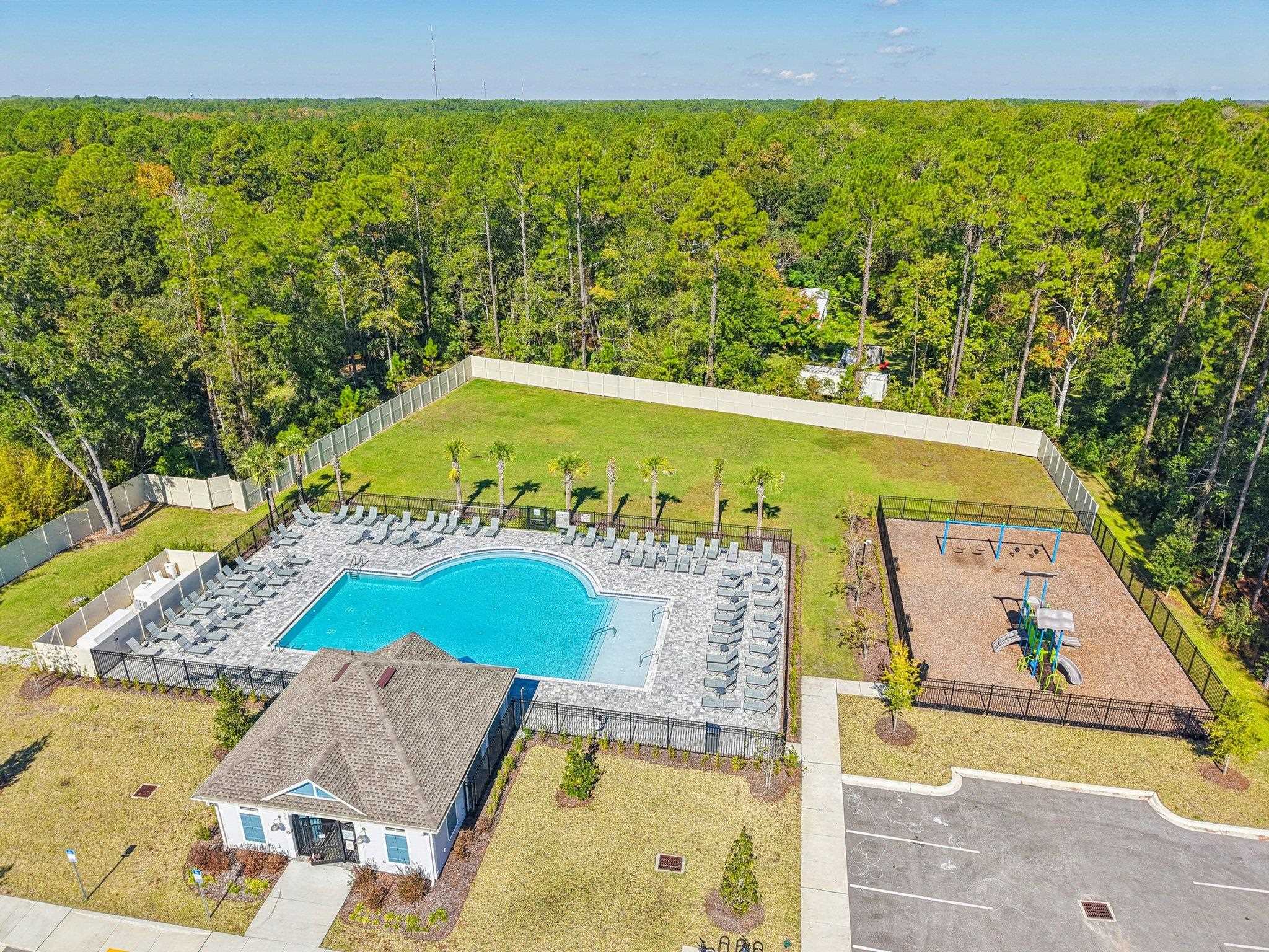 Image 64 of 71 For 428 Lake Sinclair St