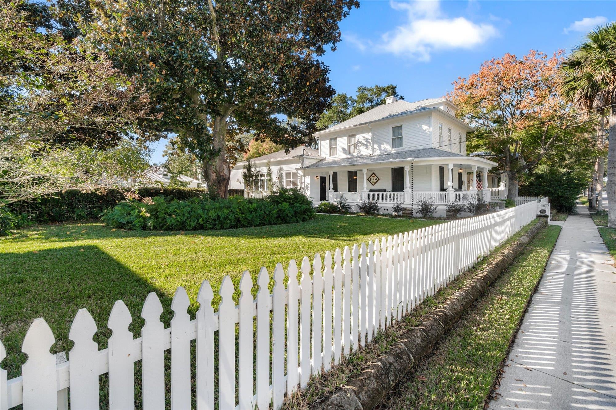 Image 2 of 87 For 31 Cincinnati Avenue