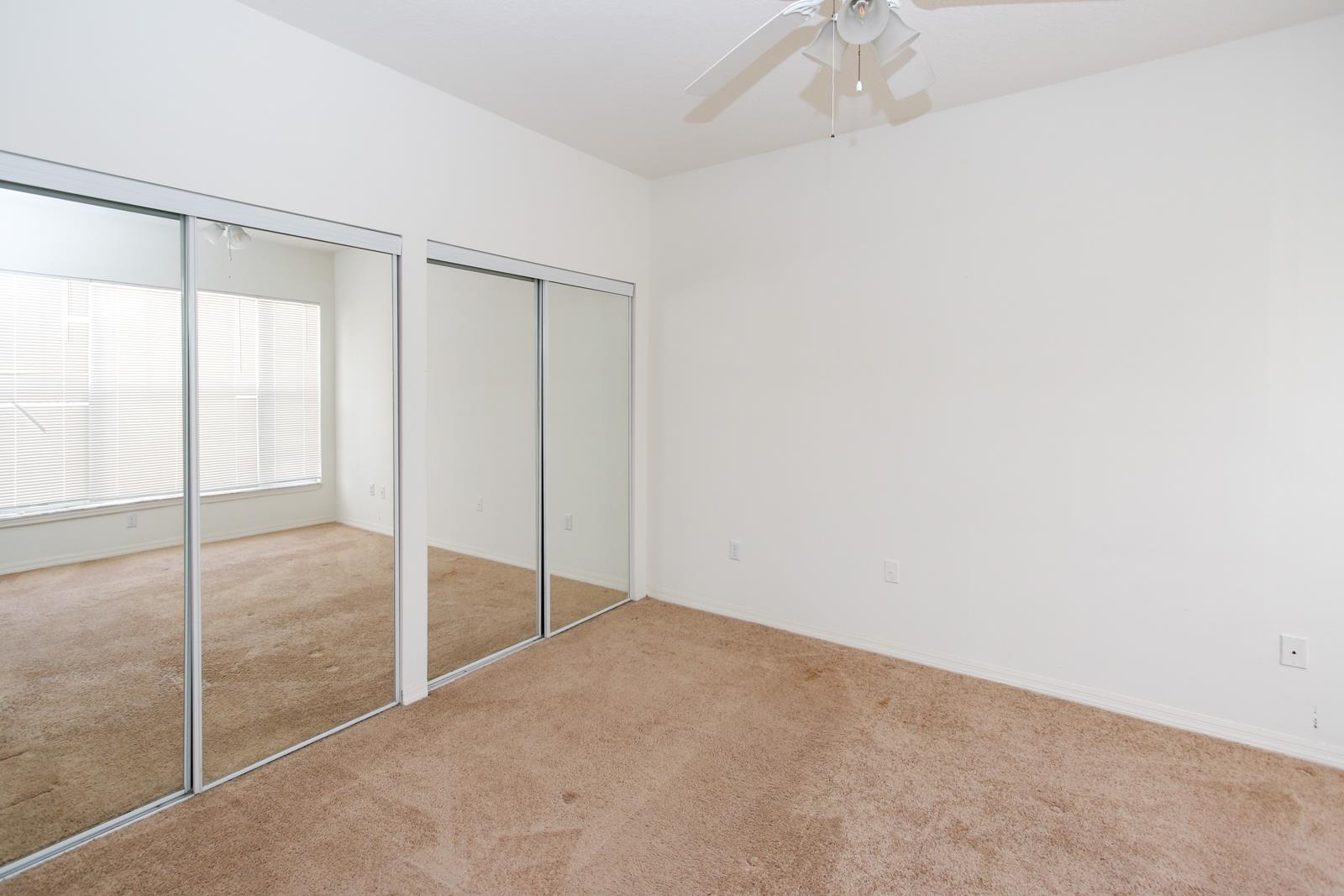 Image 17 of 30 For 19105 Harbour Vista Cir