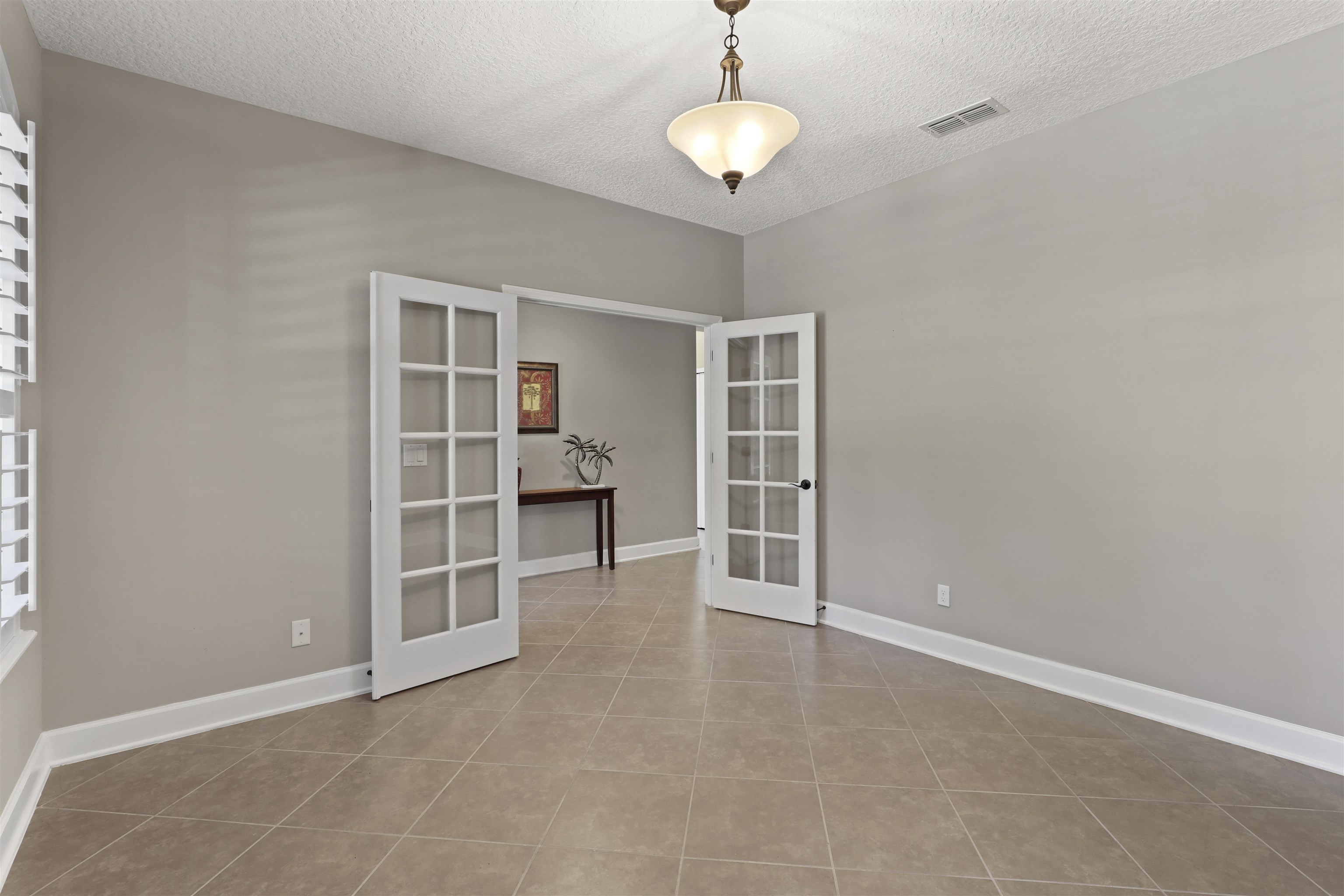 Image 15 of 76 For 4902 Boat Landing Dr