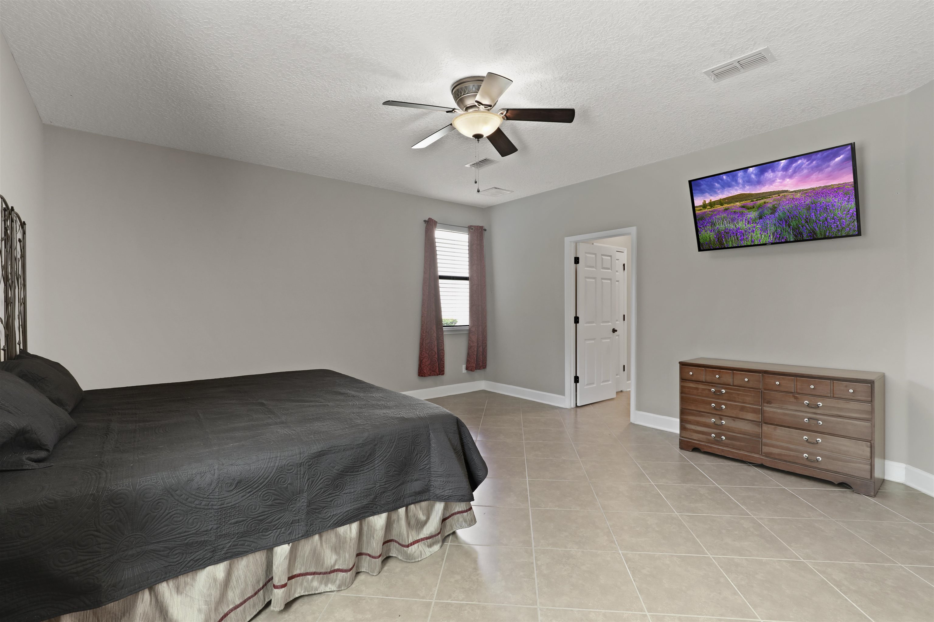 Image 29 of 76 For 4902 Boat Landing Dr