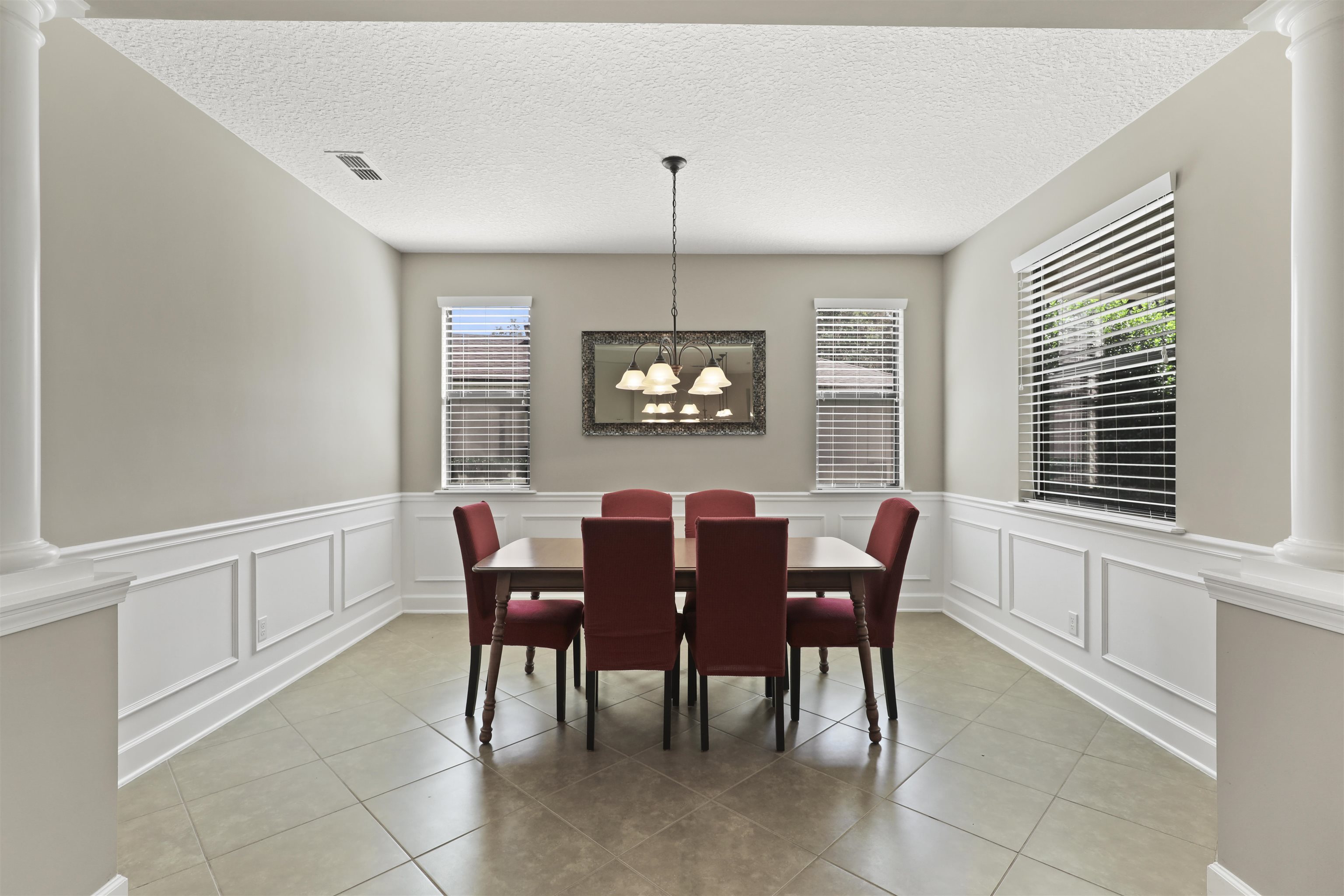 Image 4 of 76 For 4902 Boat Landing Dr