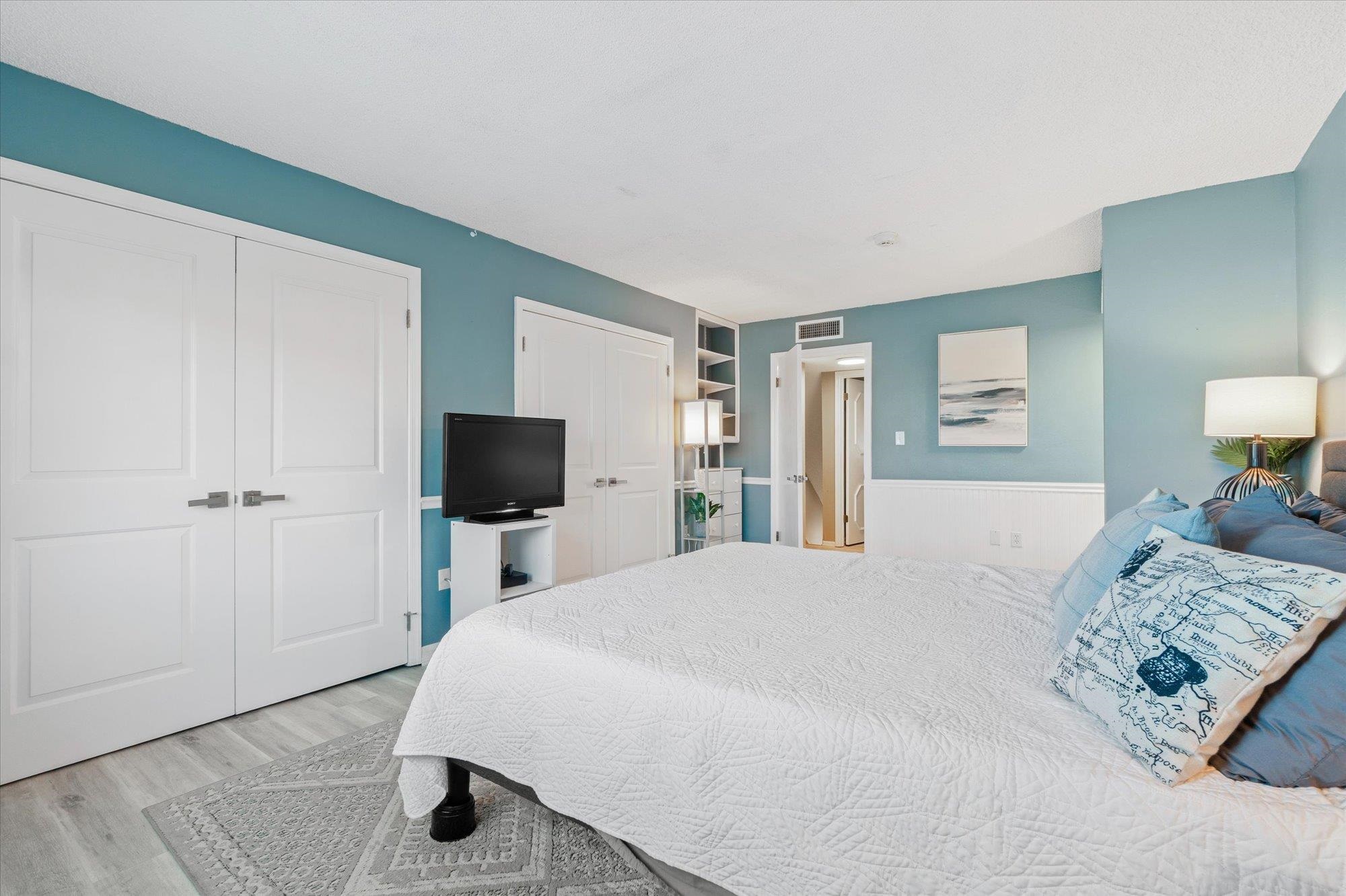 Image 17 of 66 For 1 Ocean Trace Rd  242