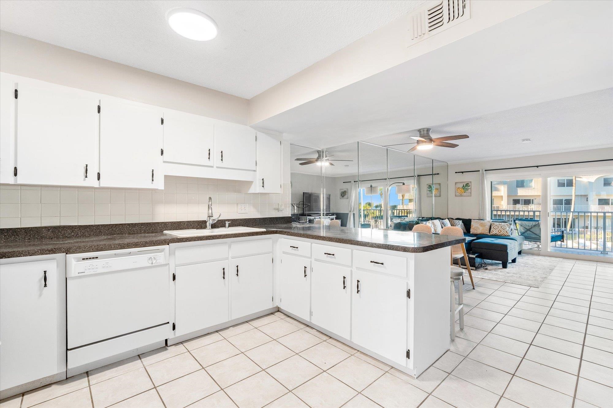 Image 6 of 66 For 1 Ocean Trace Rd  242