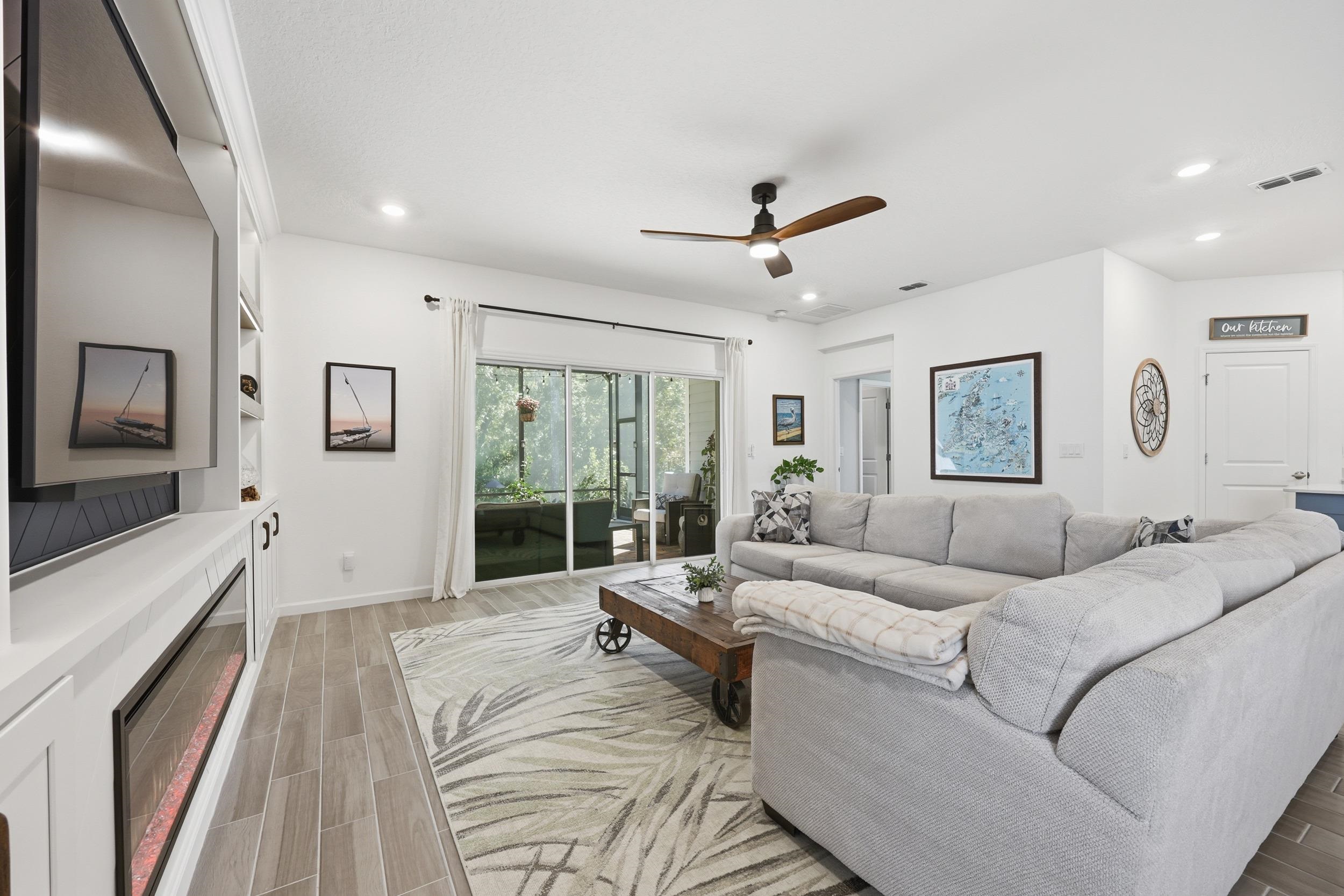 Image 17 of 74 For 957 Brown Bear Run