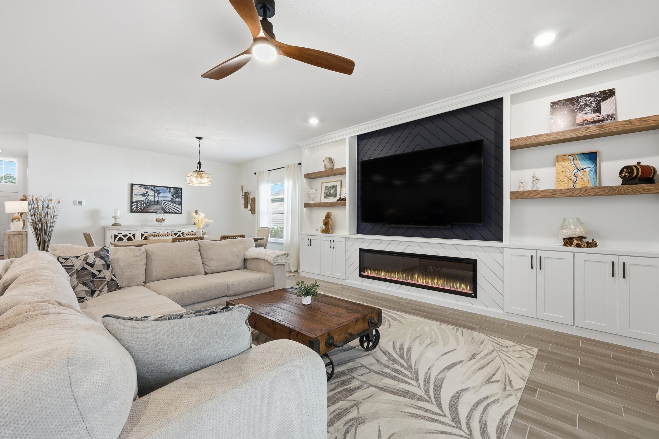 Image 21 of 74 For 957 Brown Bear Run