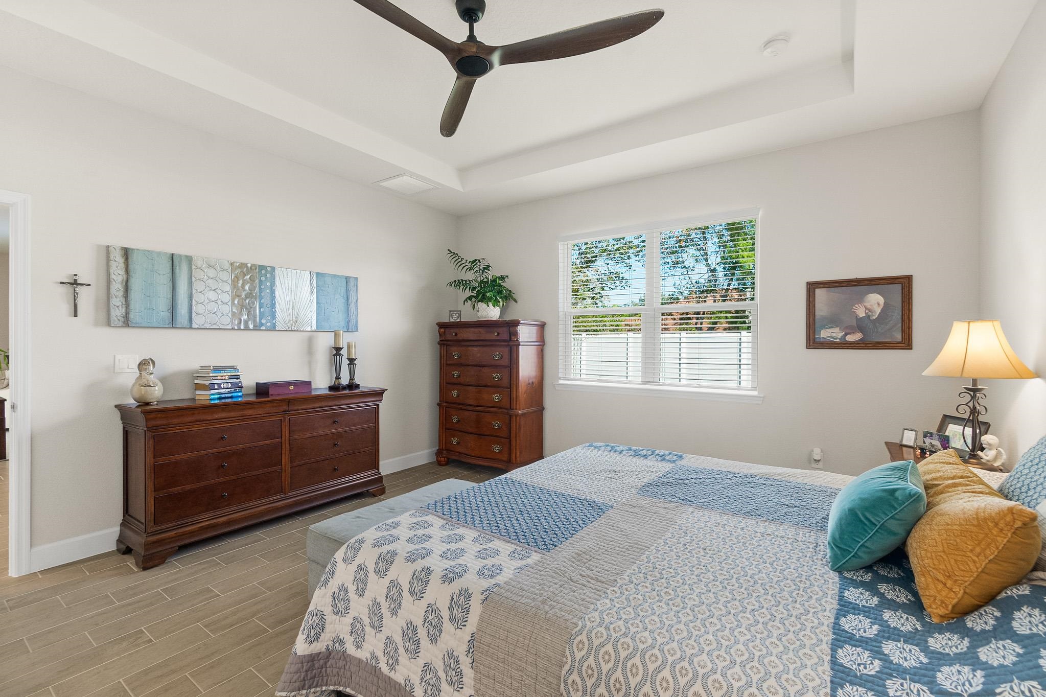 Image 26 of 55 For 5 Roxton Ln  