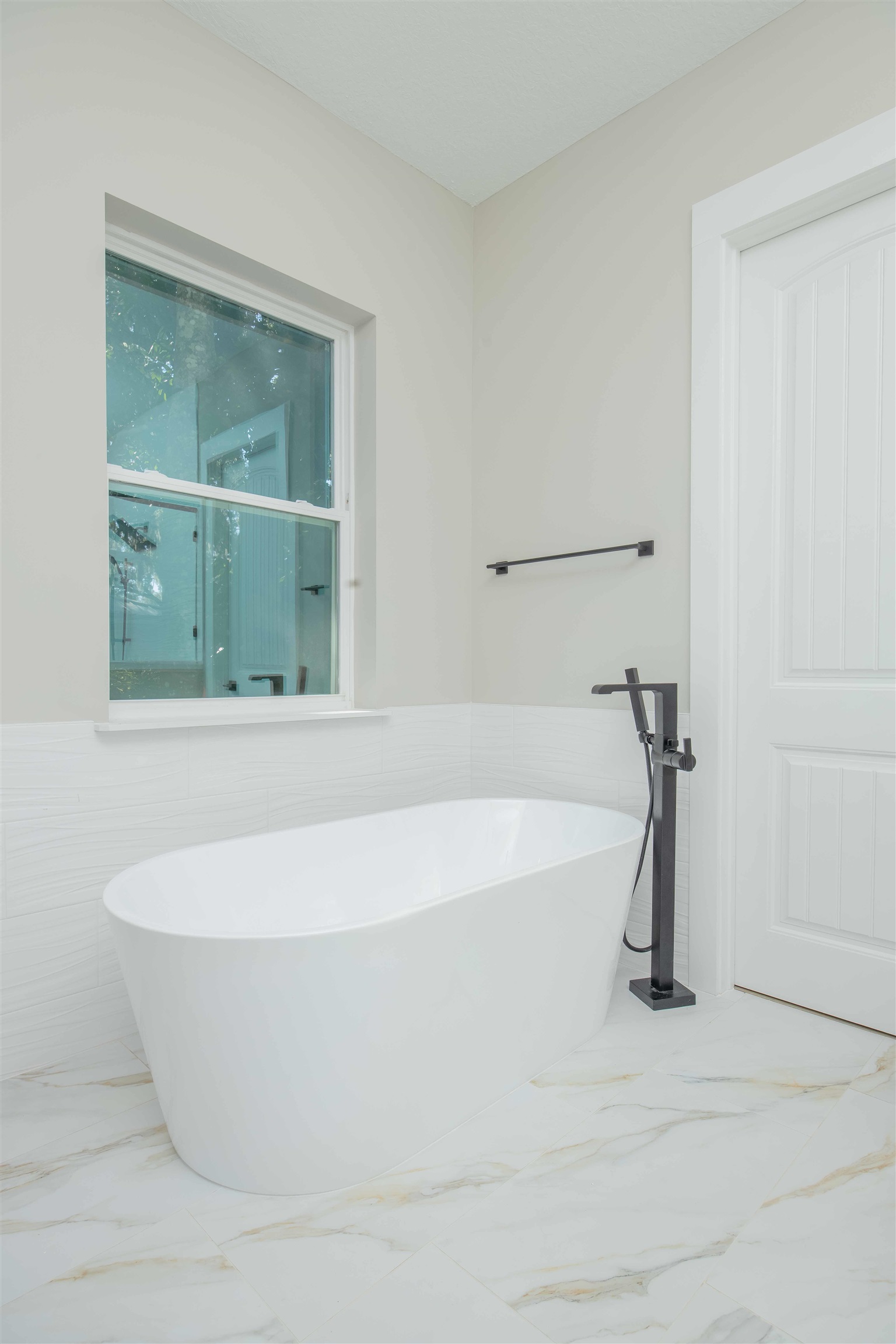 Image 48 of 77 For 132 Terrapin Rd