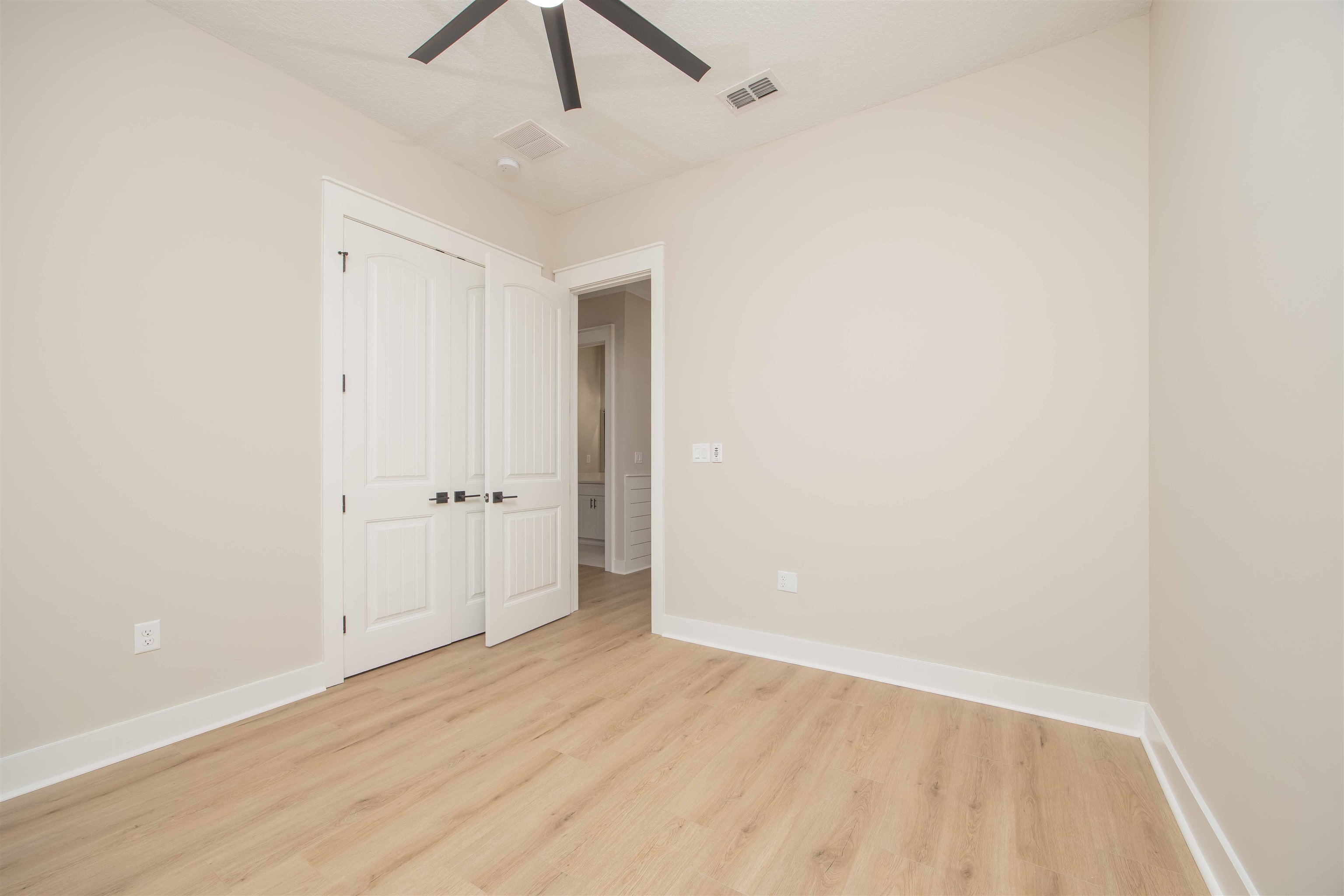 Image 56 of 77 For 132 Terrapin Rd