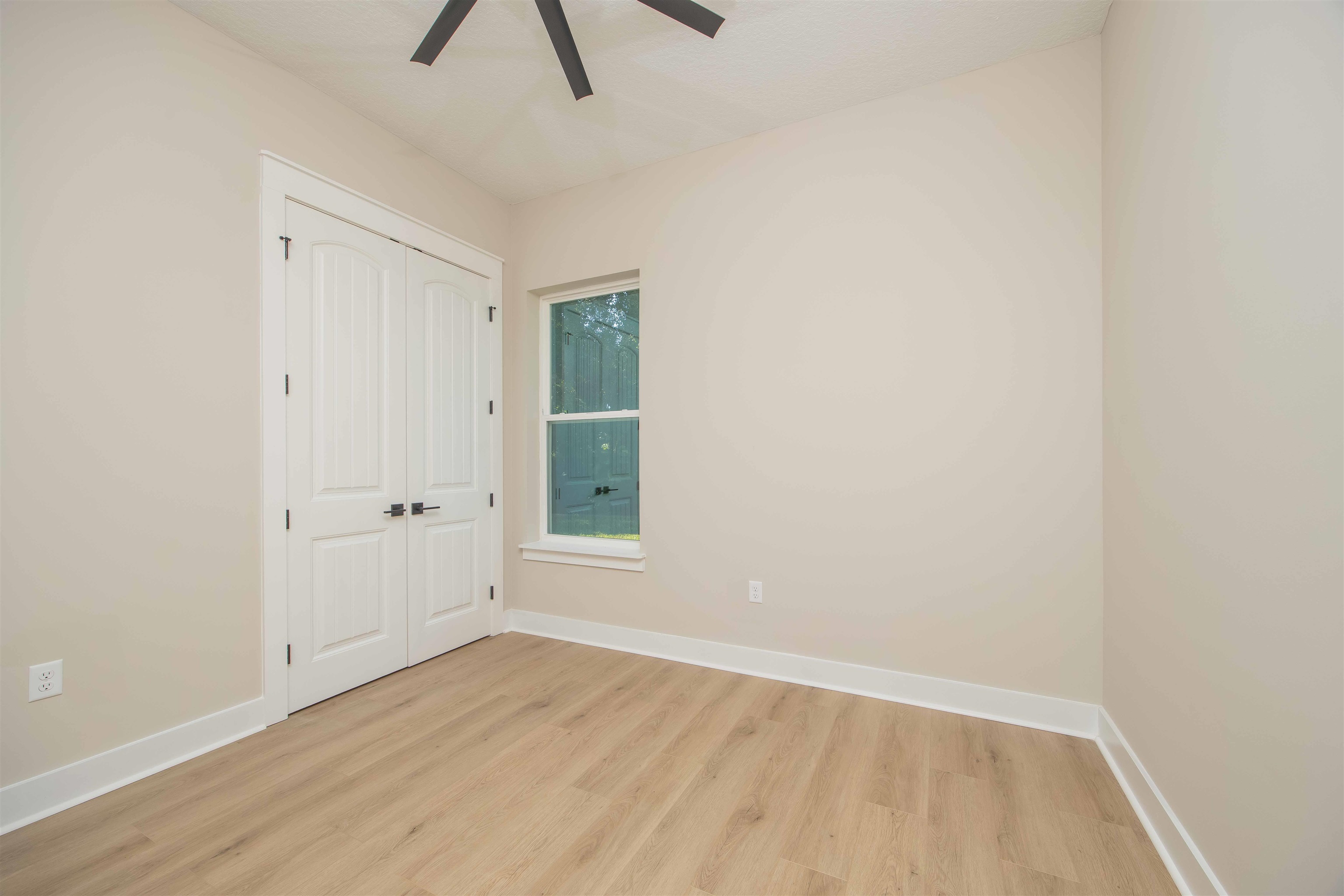 Image 57 of 77 For 132 Terrapin Rd