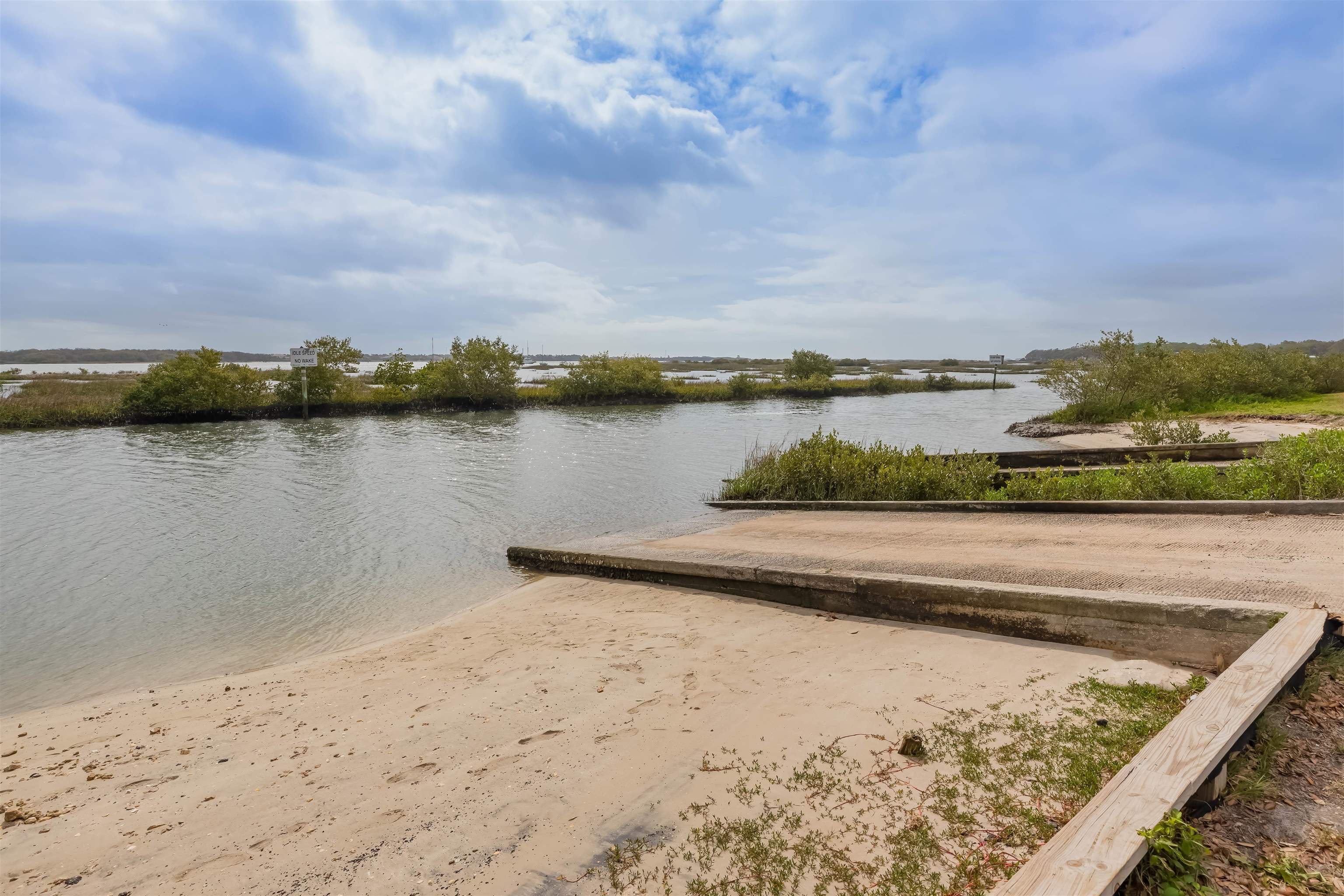 Image 68 of 77 For 132 Terrapin Rd