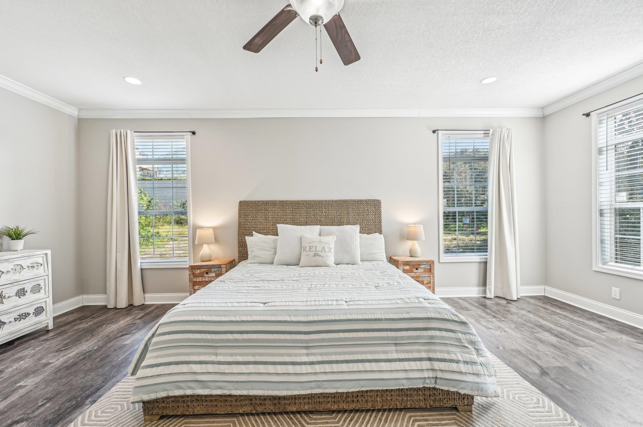 Image 17 of 42 For 4954 A1a S  