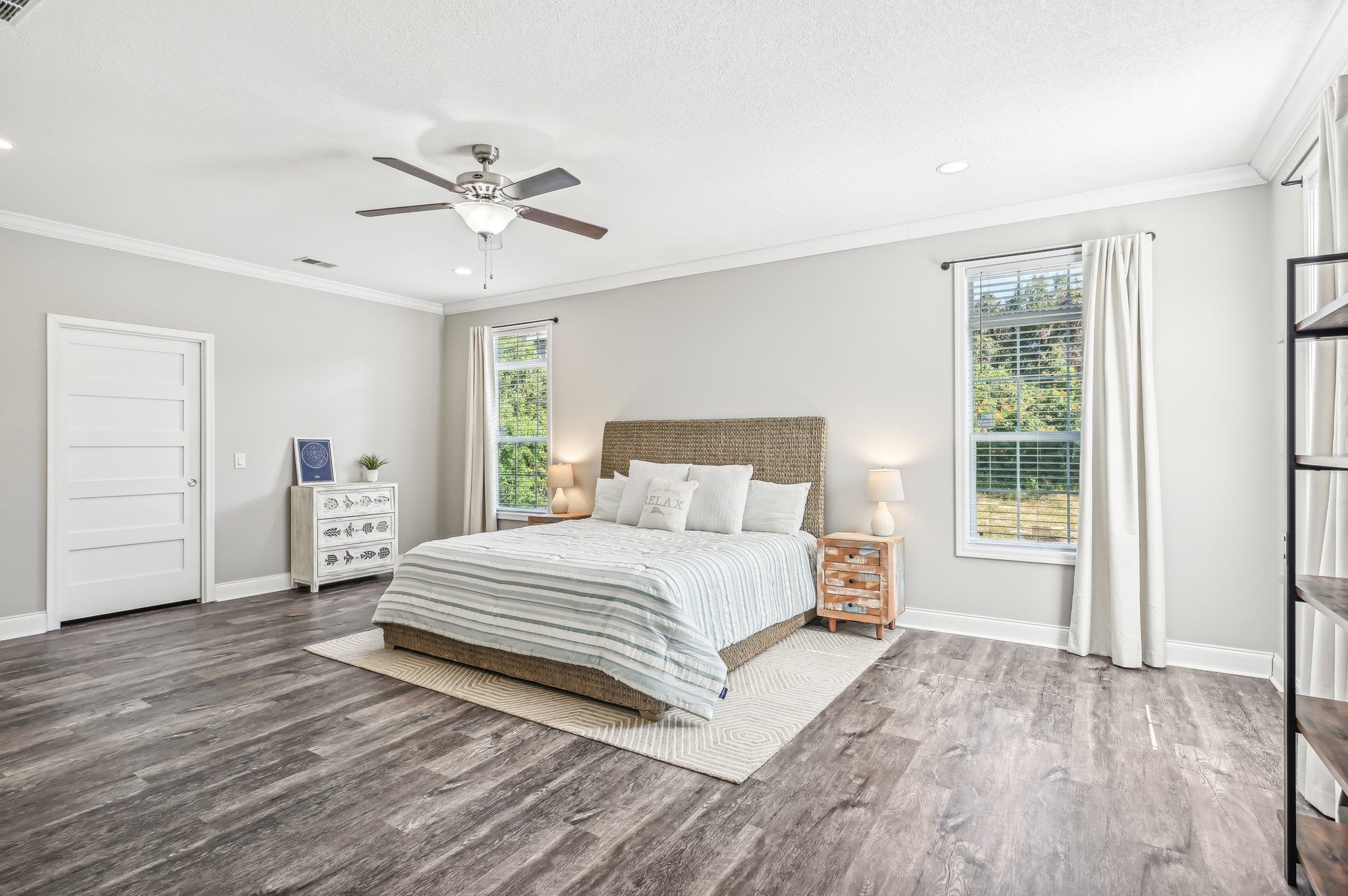 Image 5 of 42 For 4954 A1a S  