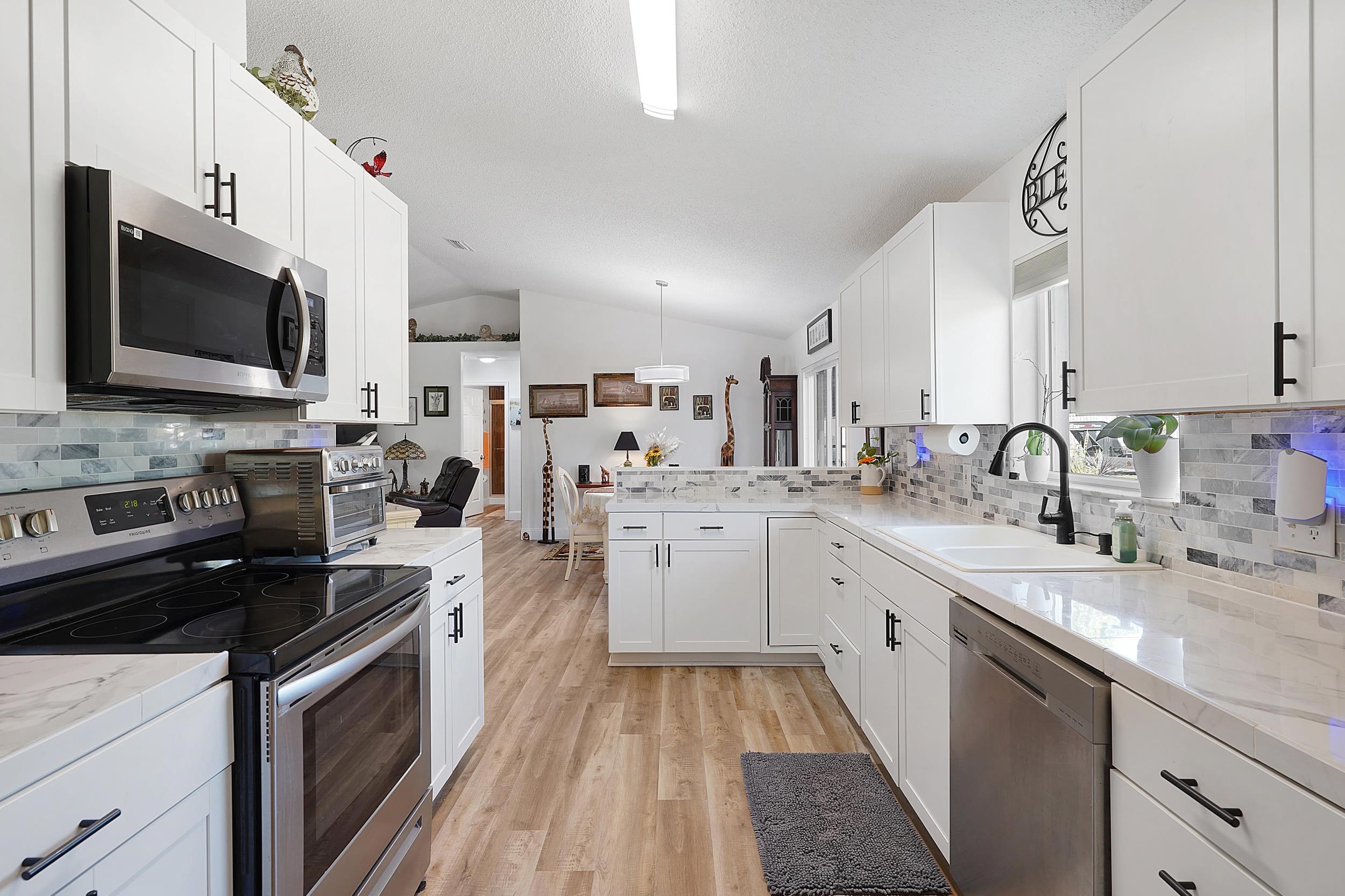 Image 66 of 75 For 11160 Us Highway 1 N