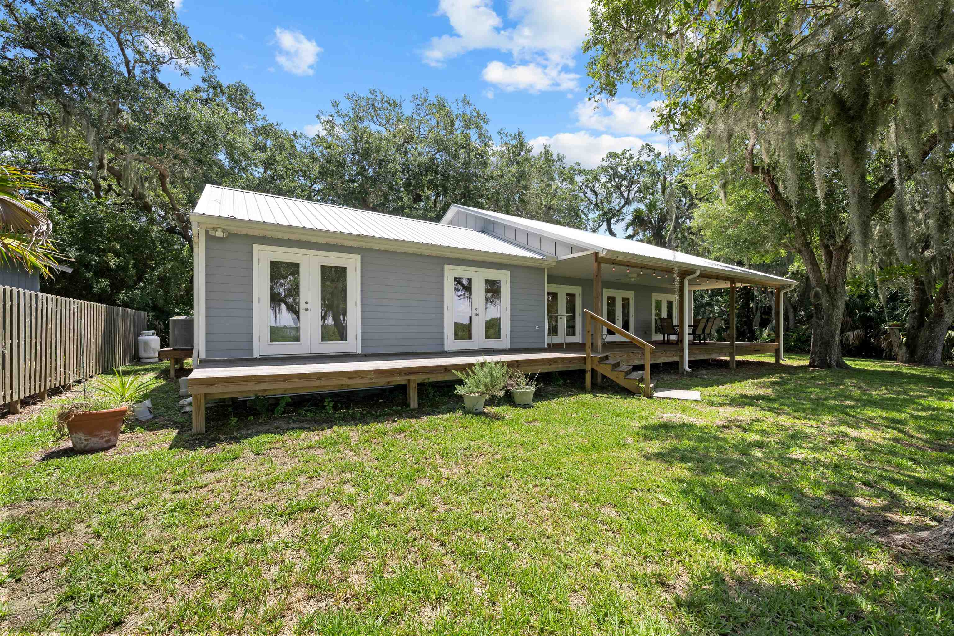 Image 7 of 36 For 5425 Windantide Rd