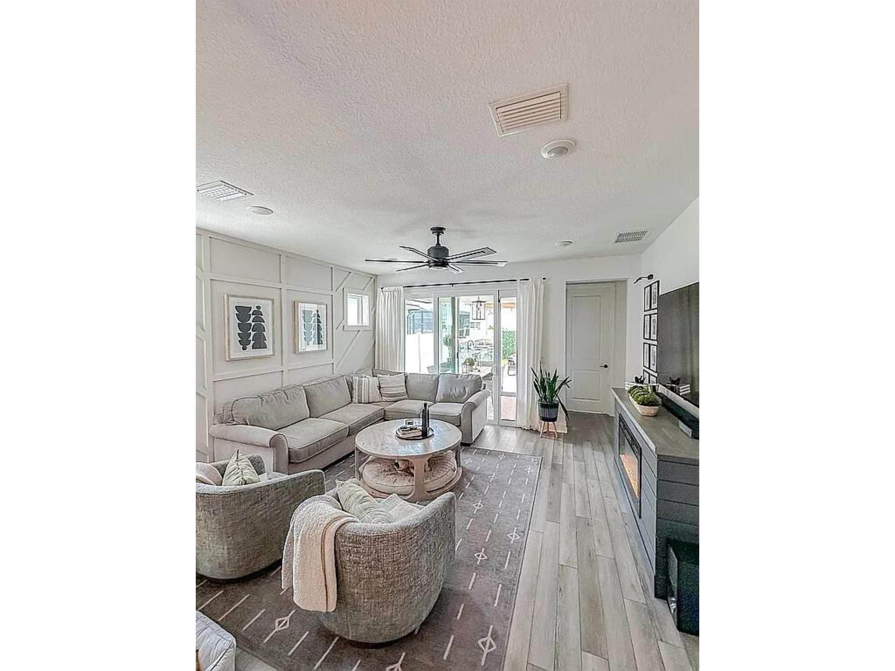 Image 11 of 31 For 132 Millenia Dr