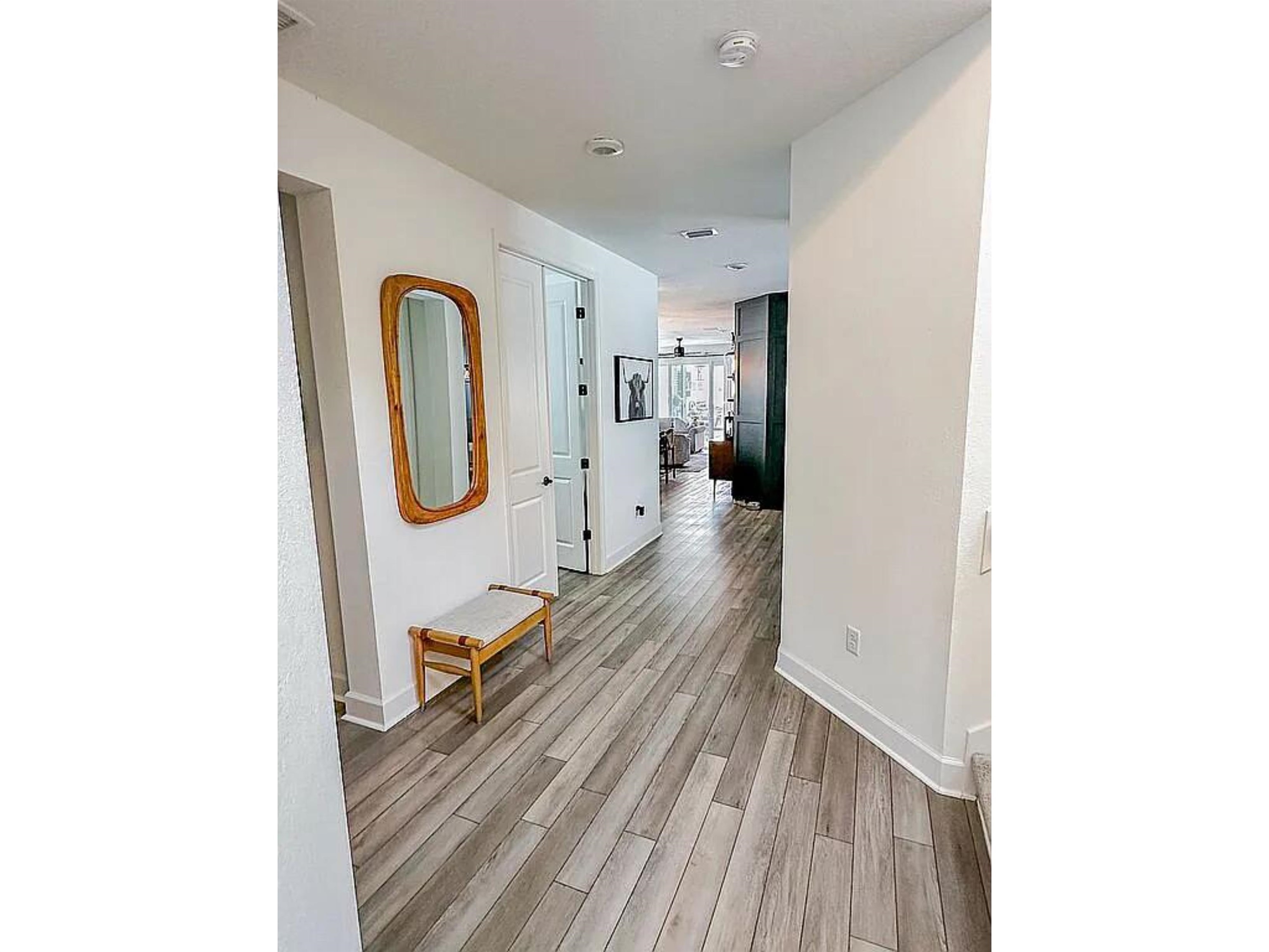 Image 12 of 31 For 132 Millenia Dr