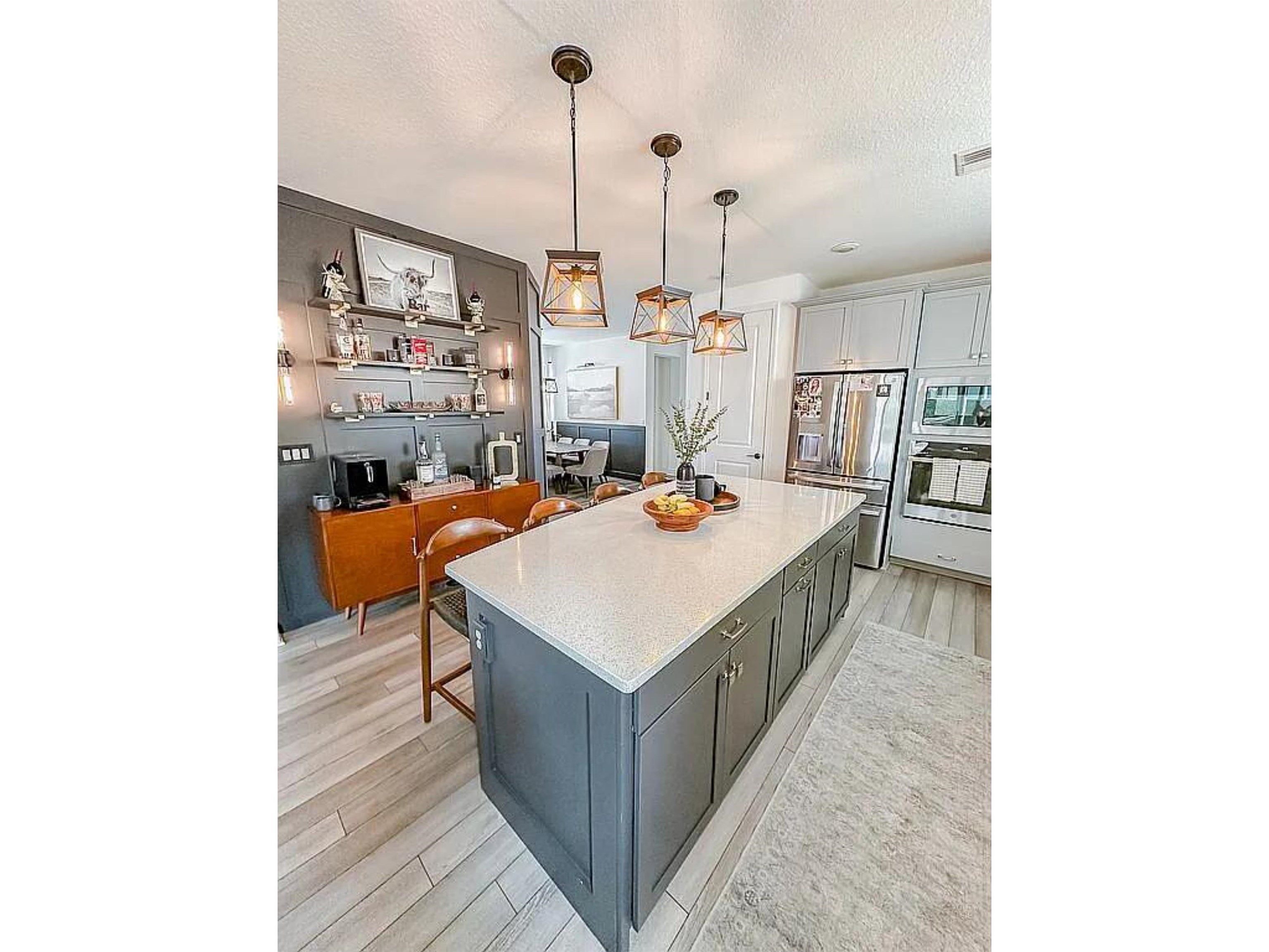 Image 19 of 31 For 132 Millenia Dr