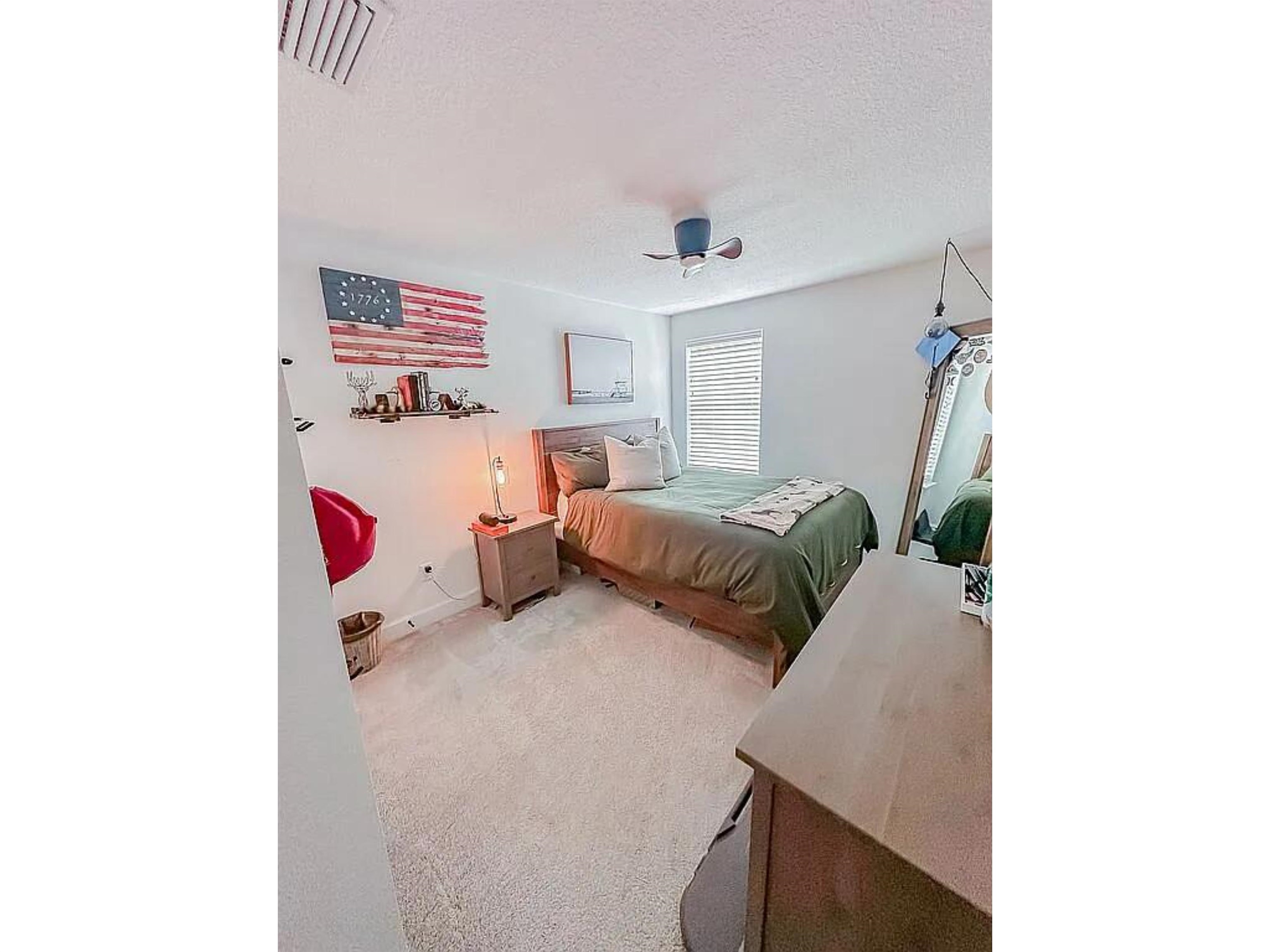 Image 24 of 31 For 132 Millenia Dr