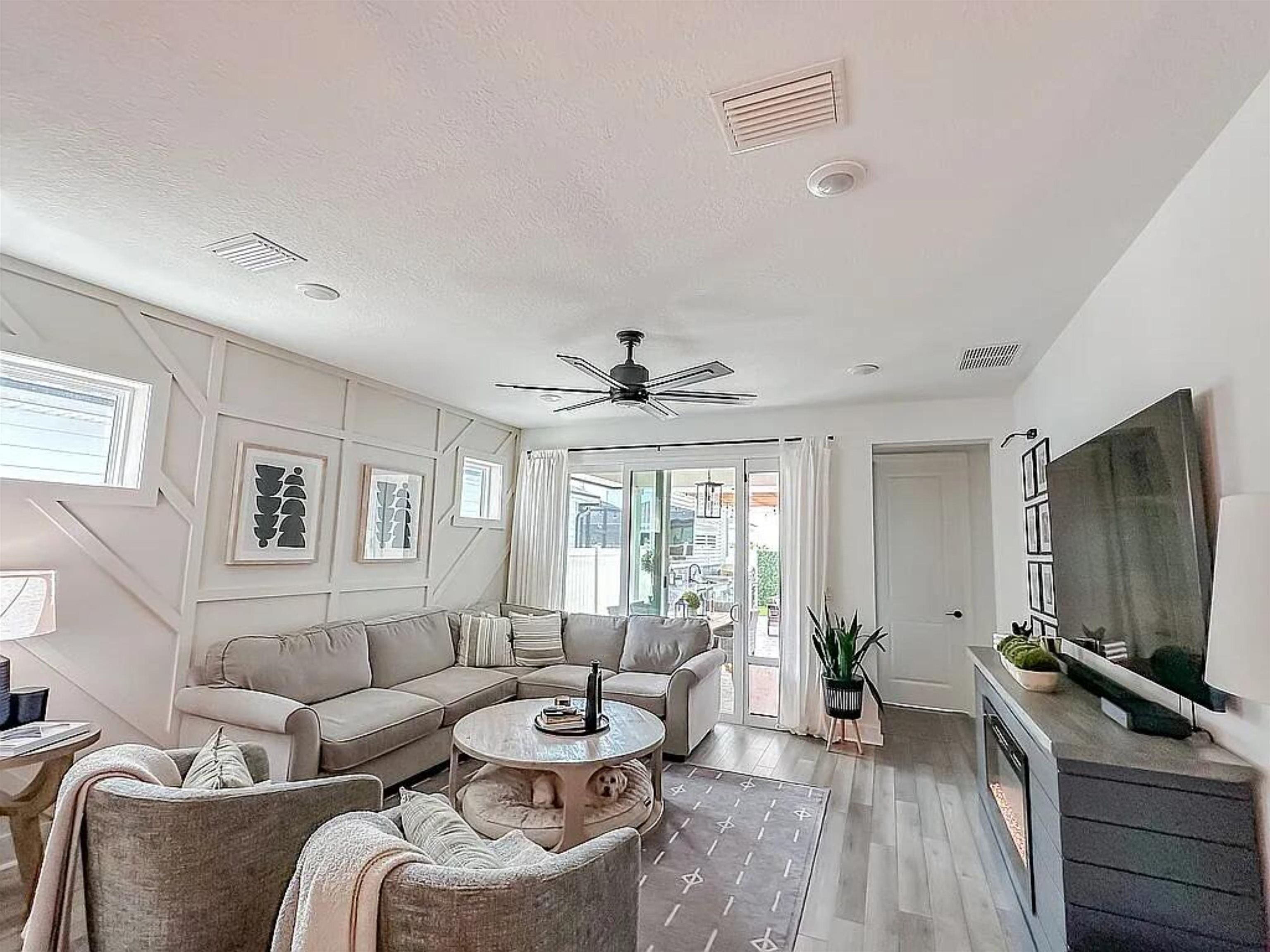 Image 26 of 31 For 132 Millenia Dr