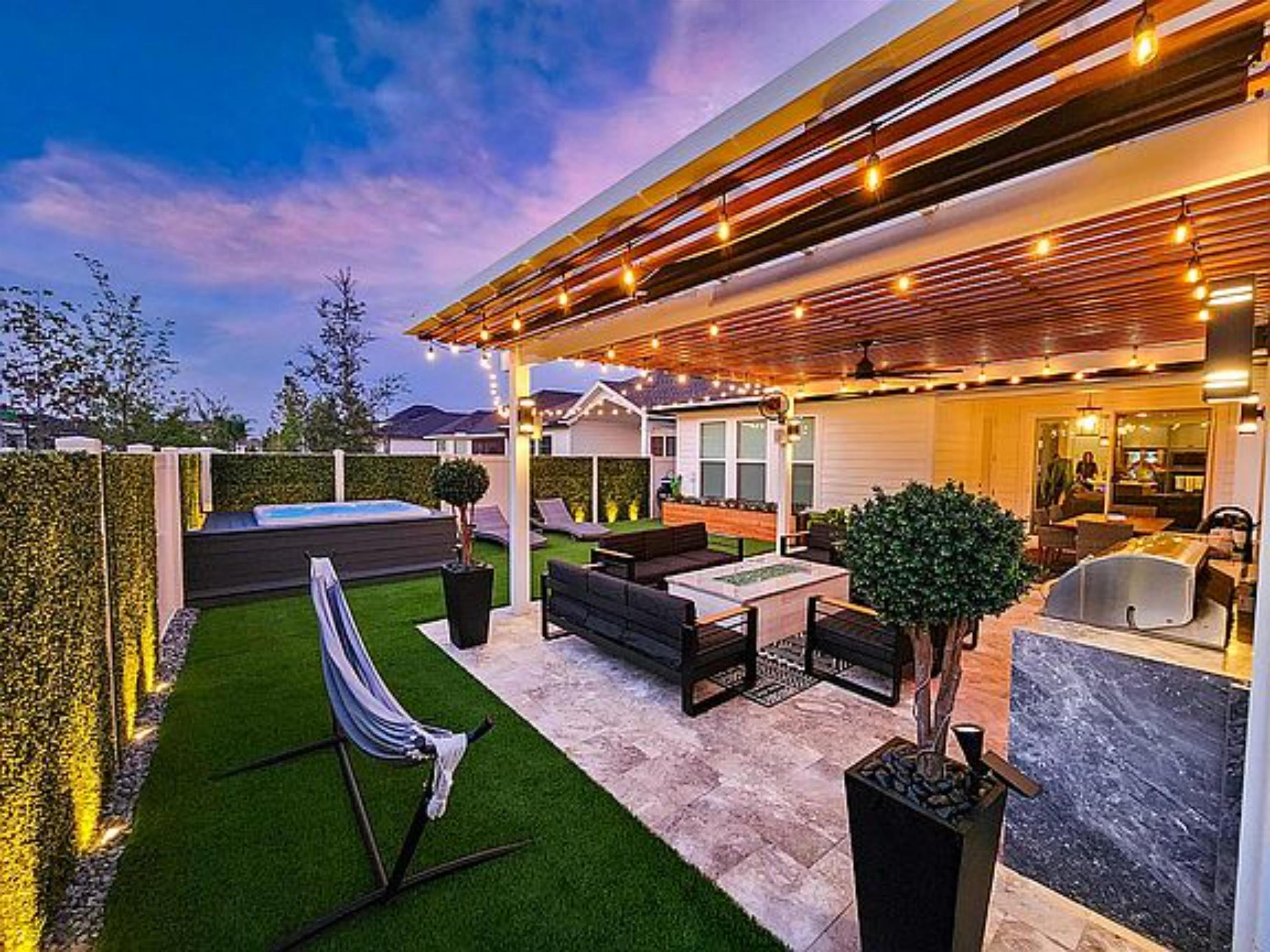 Image 5 of 31 For 132 Millenia Dr