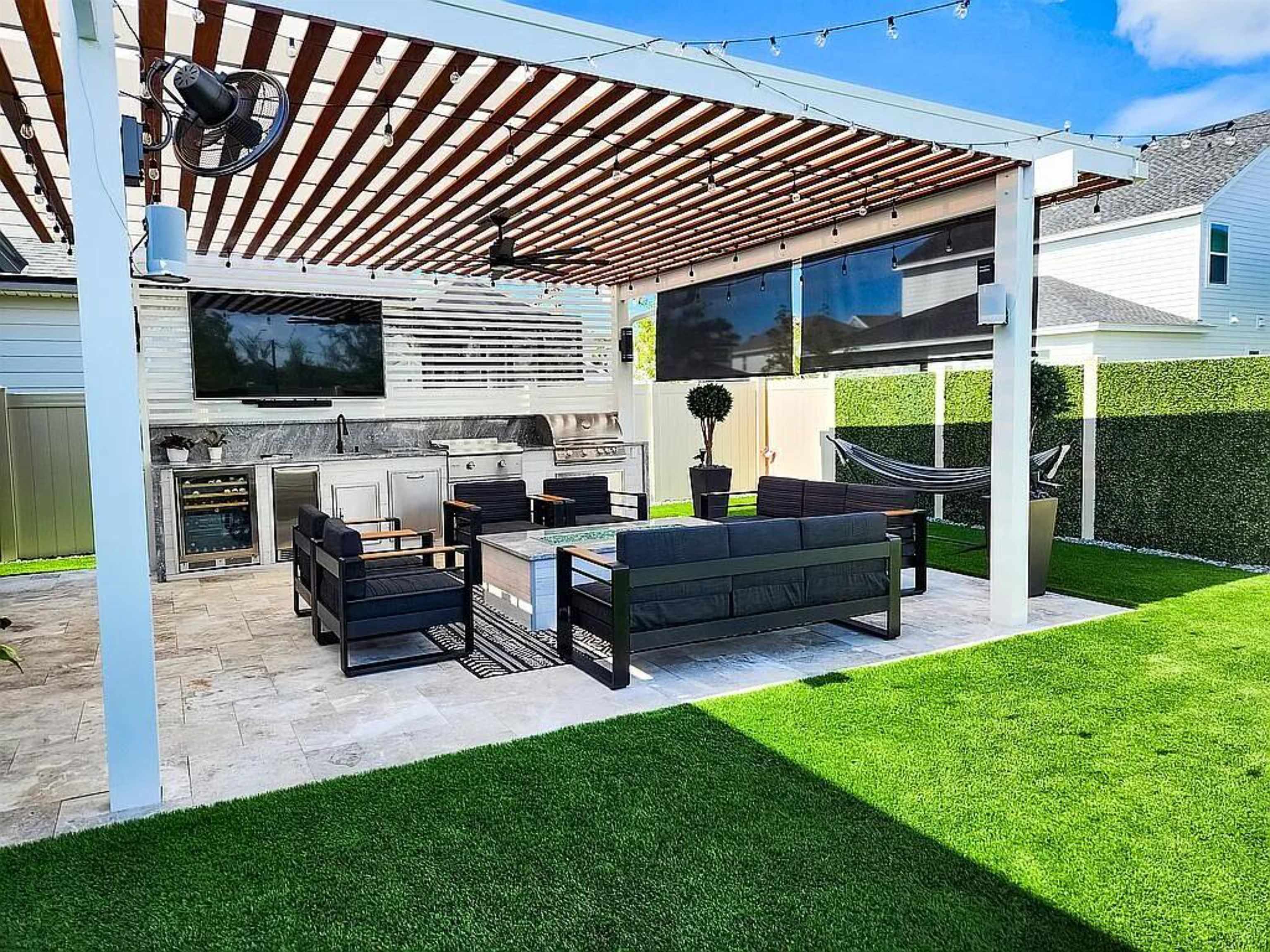 Image 7 of 31 For 132 Millenia Dr