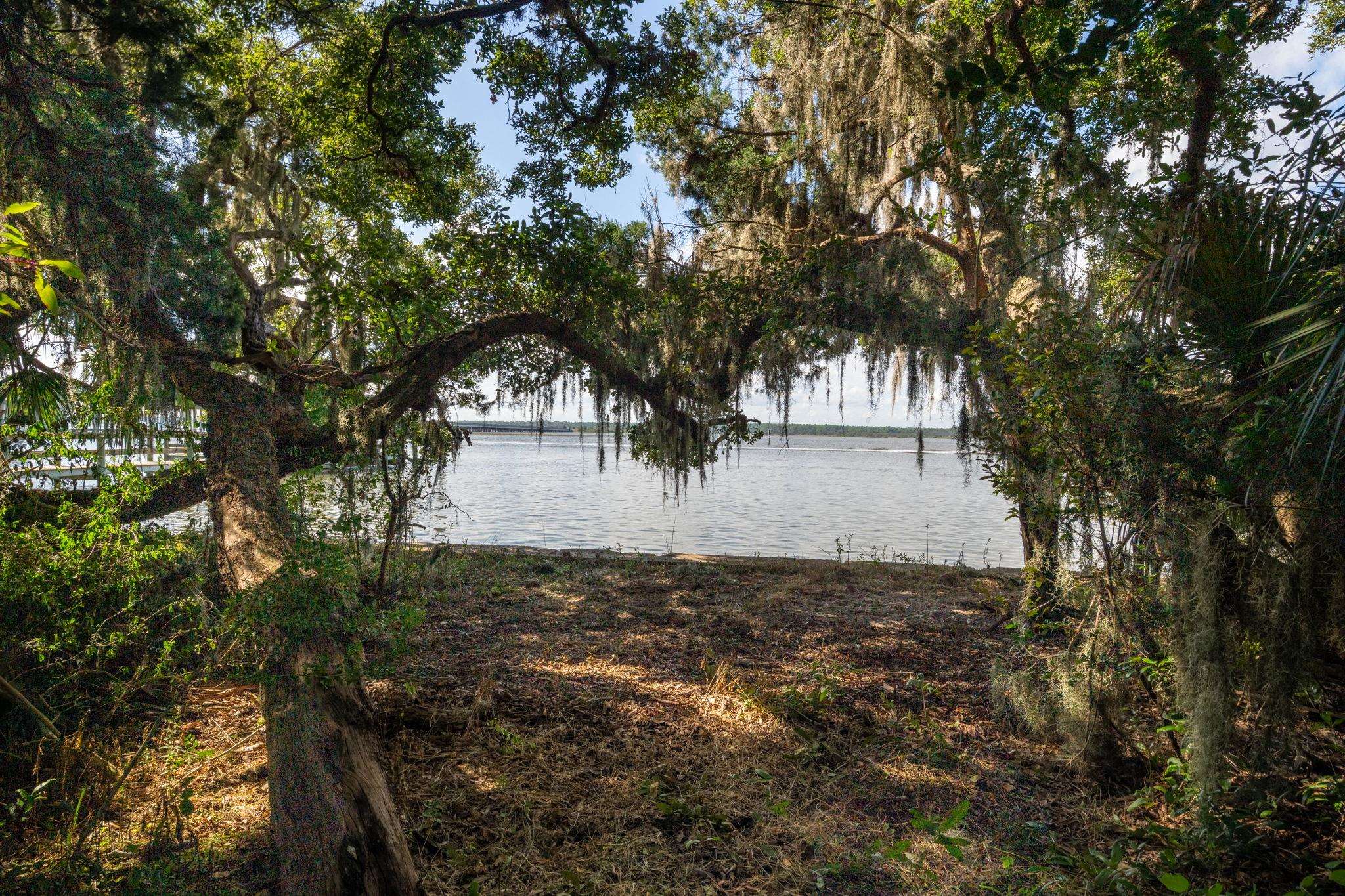 Image 17 of 36 For 301 La Crescenta Drive S