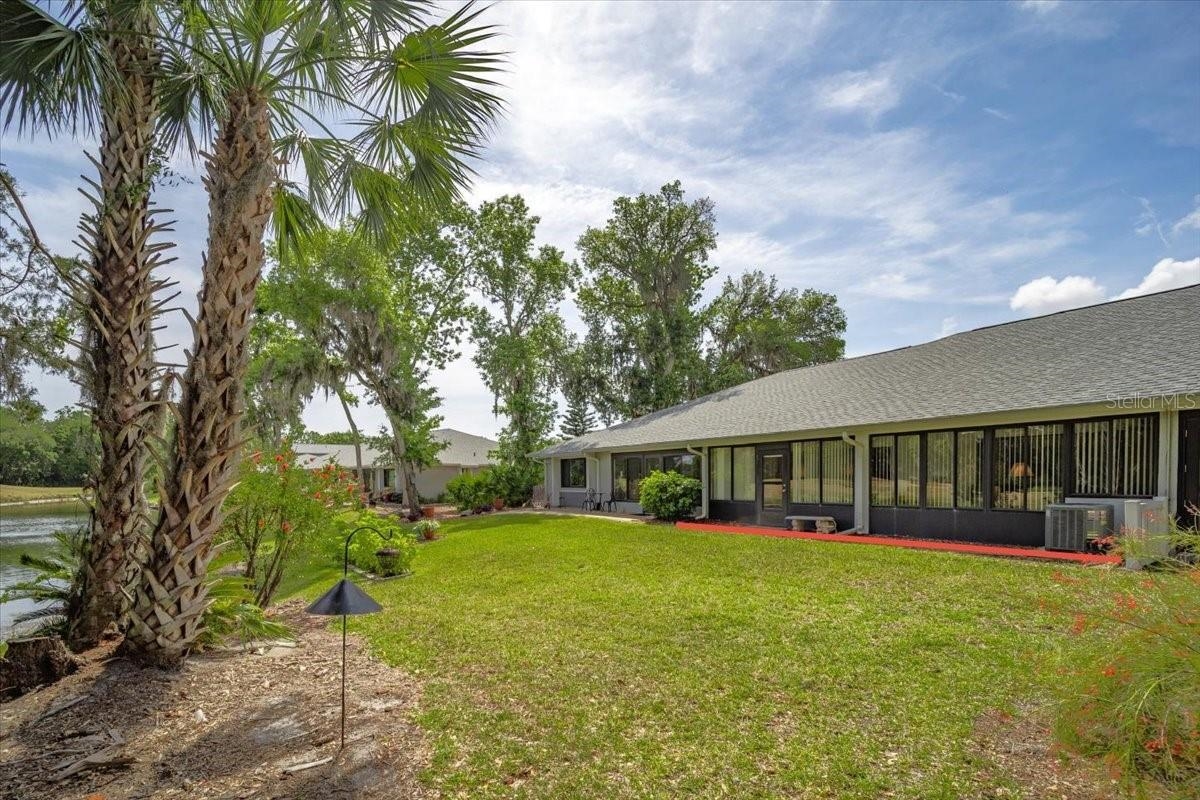 Image 10 of 61 For 88 Lake Forest Pl  88