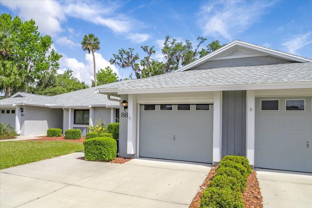 Image 4 of 61 For 88 Lake Forest Pl  88