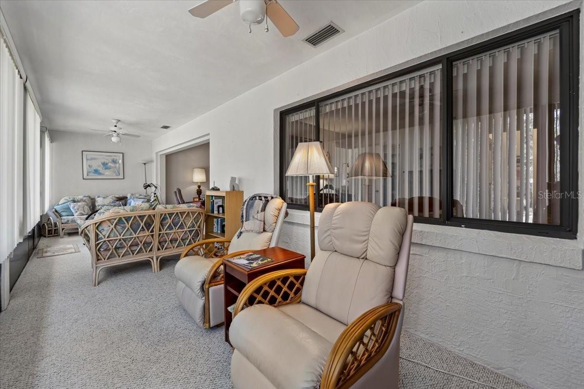 Image 42 of 61 For 88 Lake Forest Pl  88