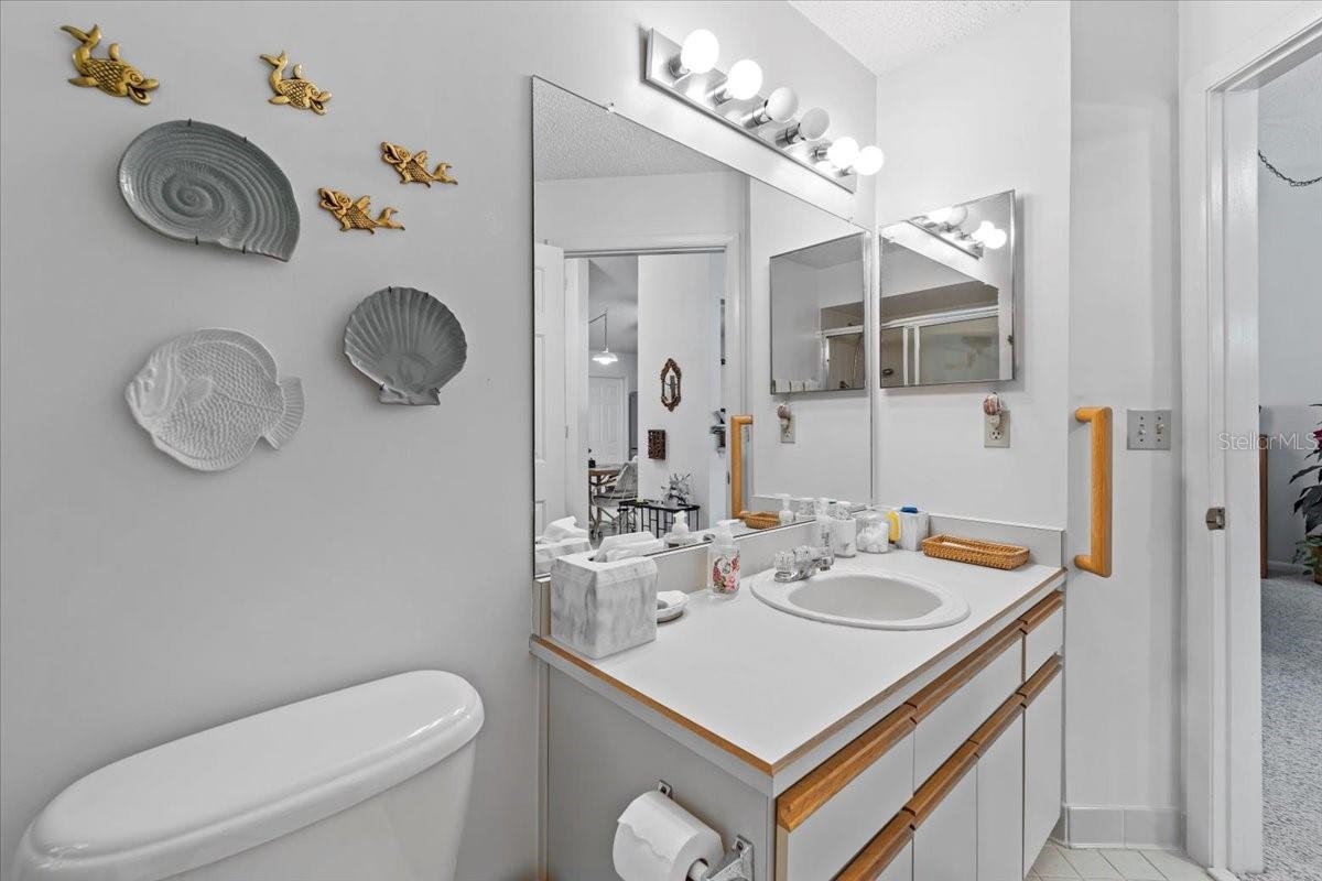 Image 49 of 61 For 88 Lake Forest Pl  88