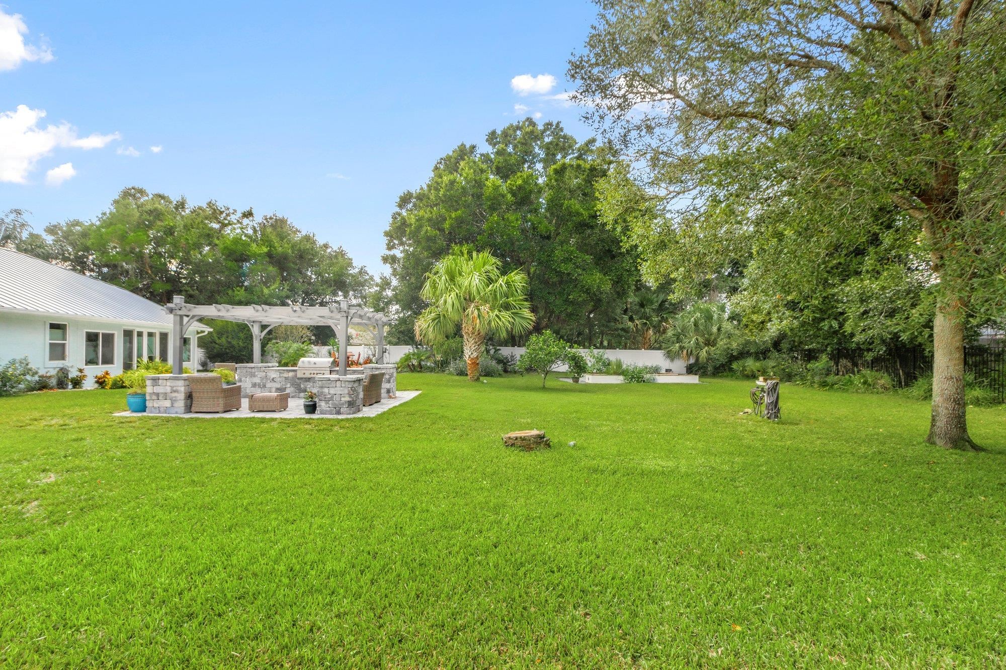 Image 38 of 50 For 3432 Kings Rd S