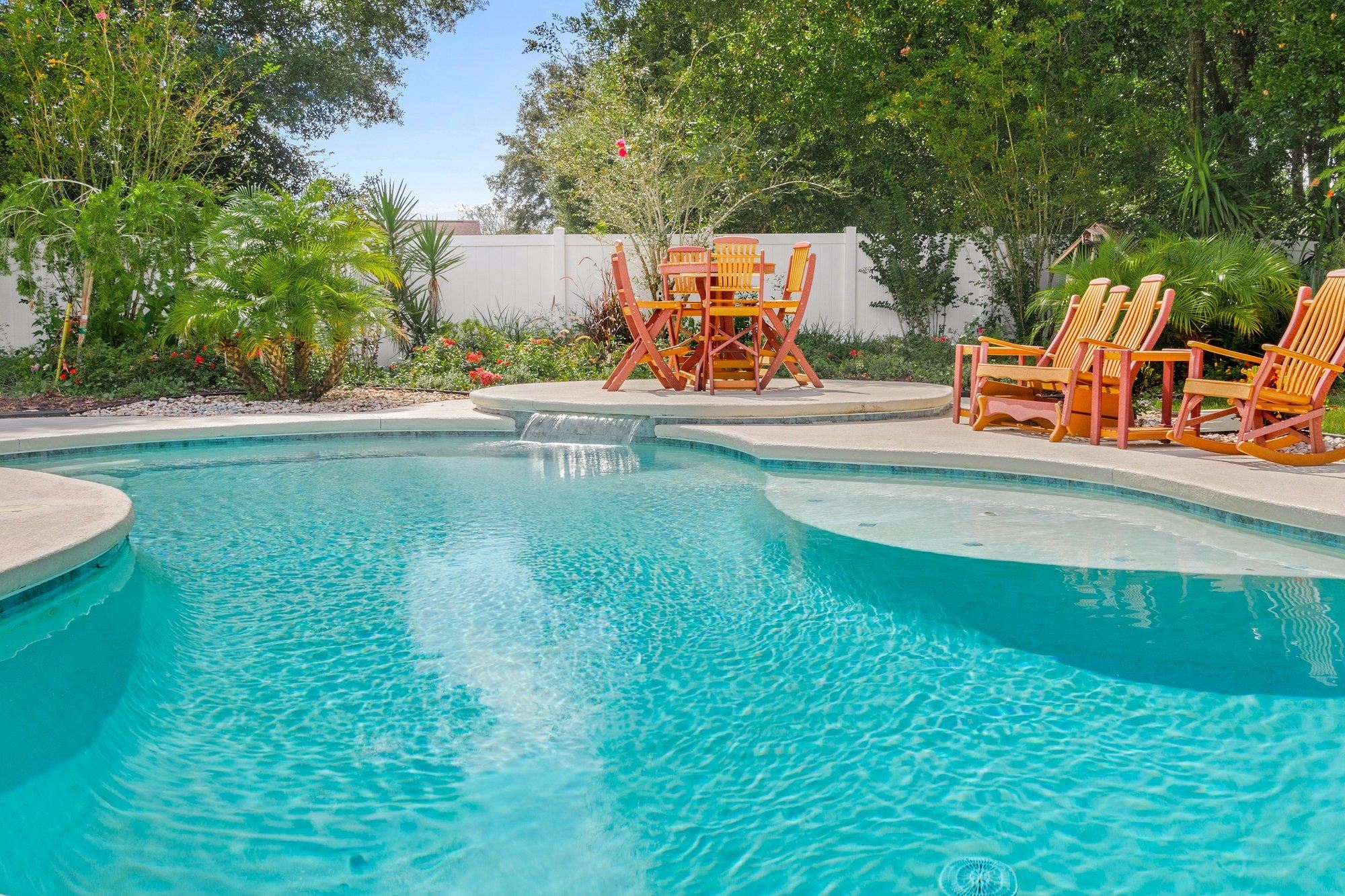 Image 42 of 50 For 3432 Kings Rd S