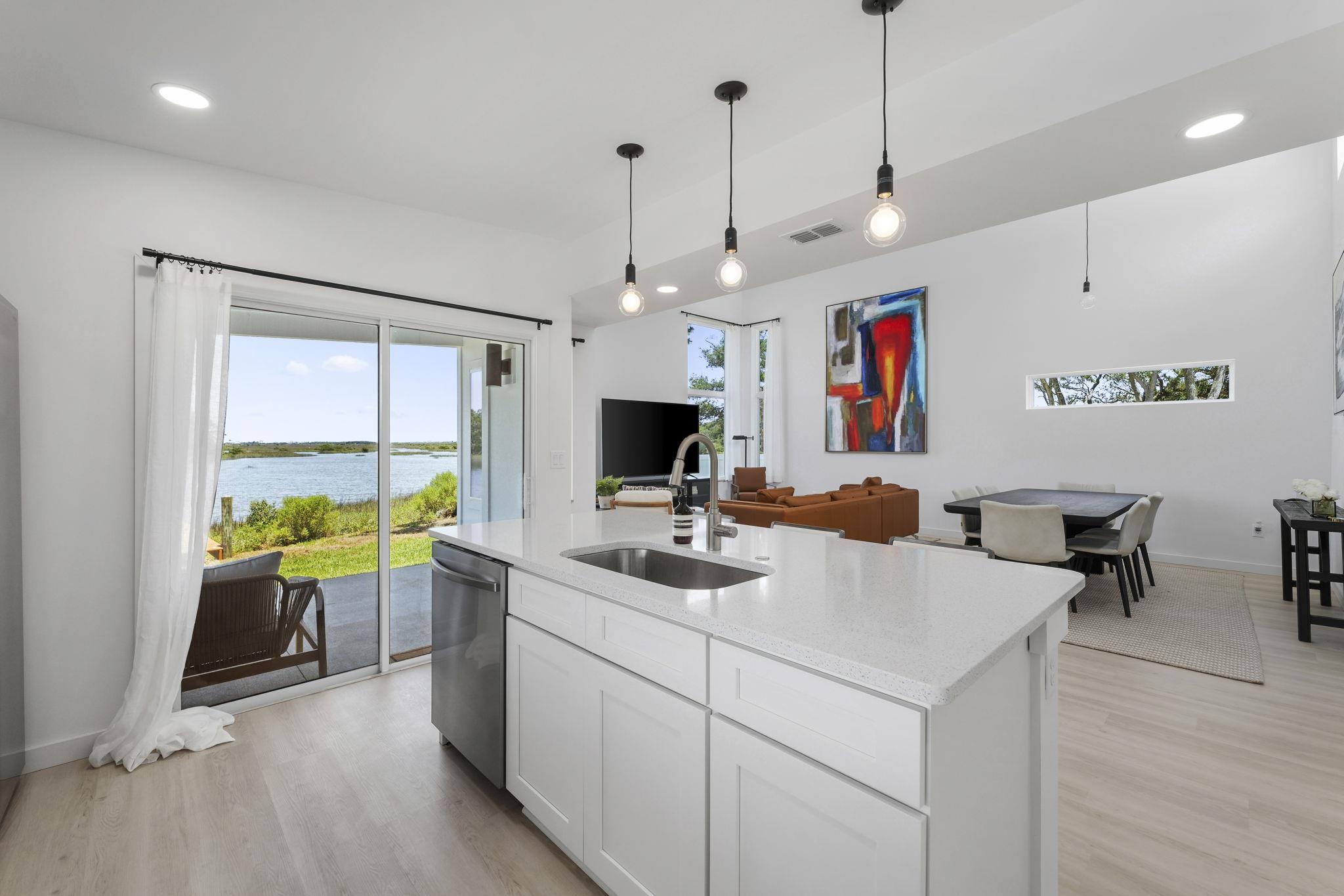 Image 14 of 40 For 26 Poinciana Cove Rd