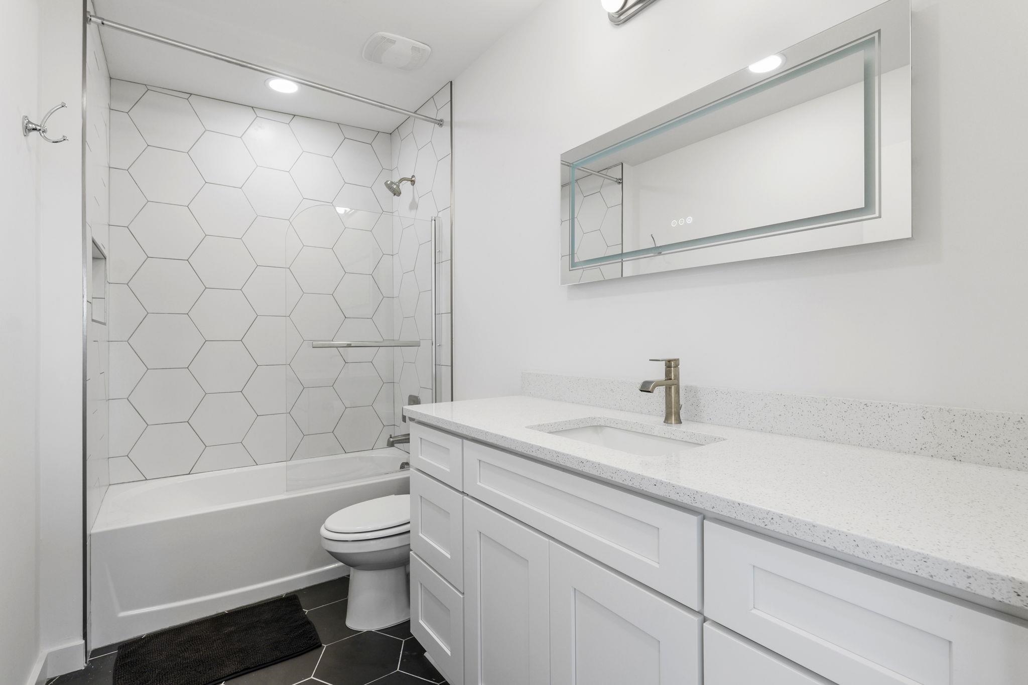 Image 18 of 40 For 26 Poinciana Cove Rd