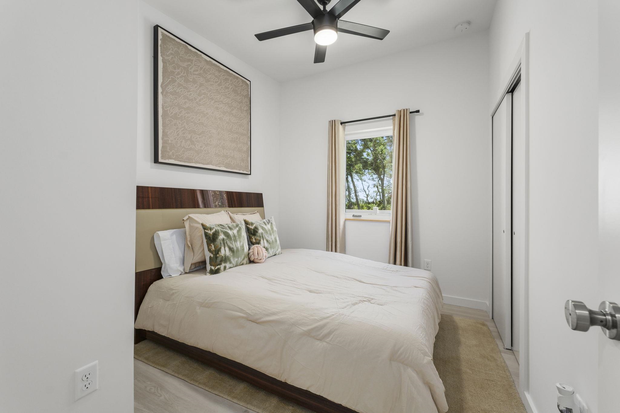 Image 22 of 40 For 26 Poinciana Cove Rd