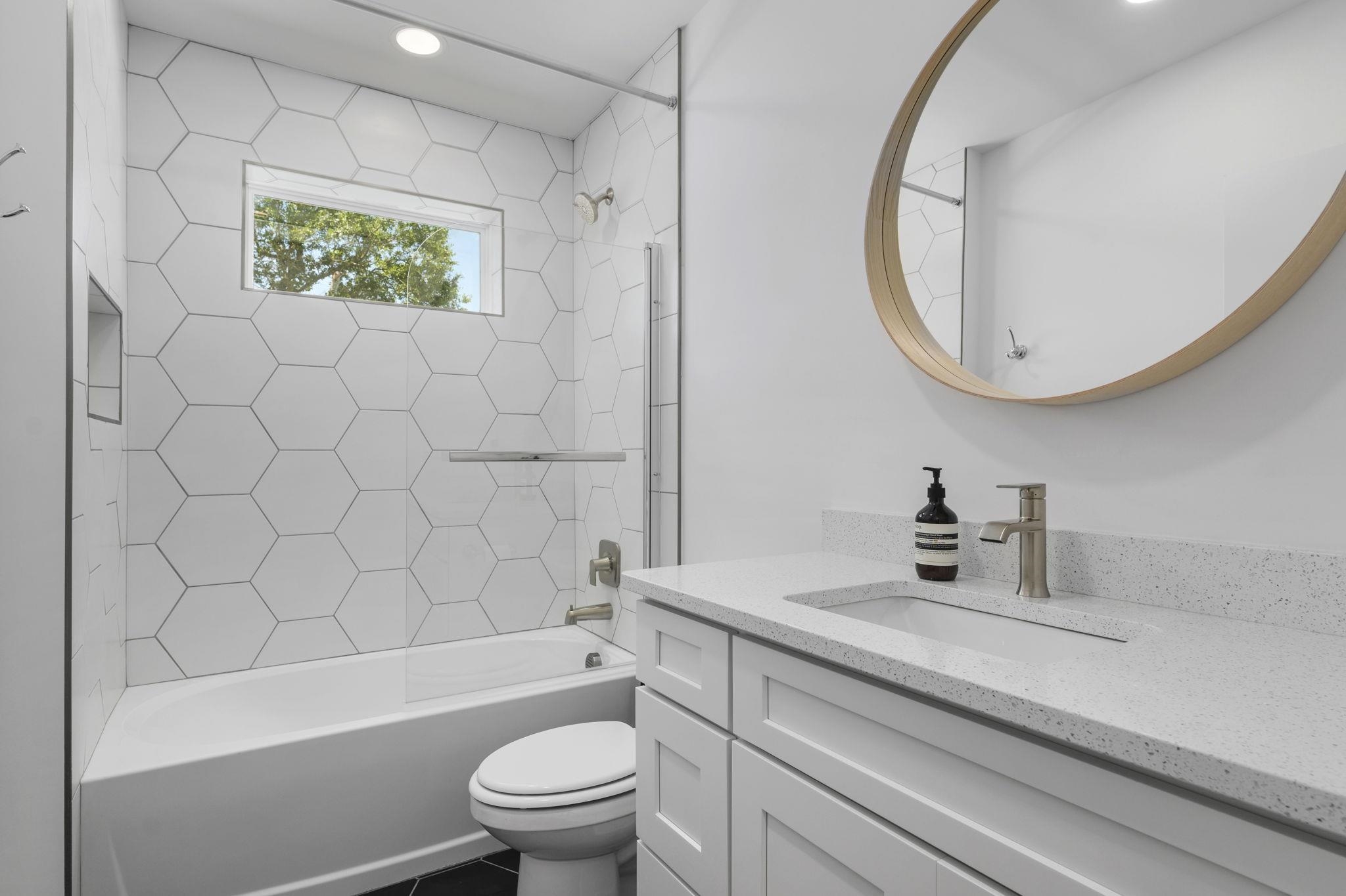 Image 23 of 40 For 26 Poinciana Cove Rd