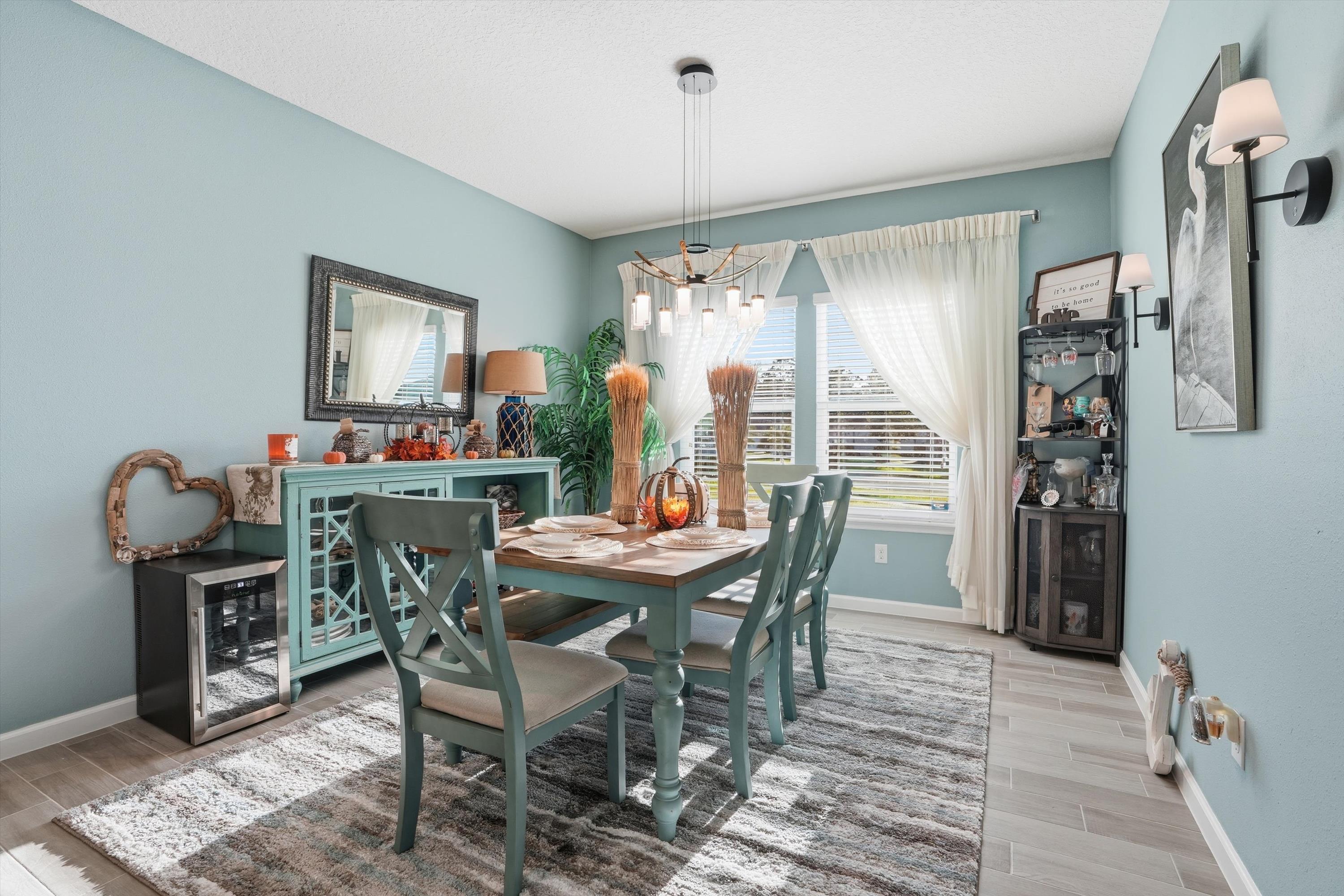 Image 10 of 45 For 20 Trumpco Dr