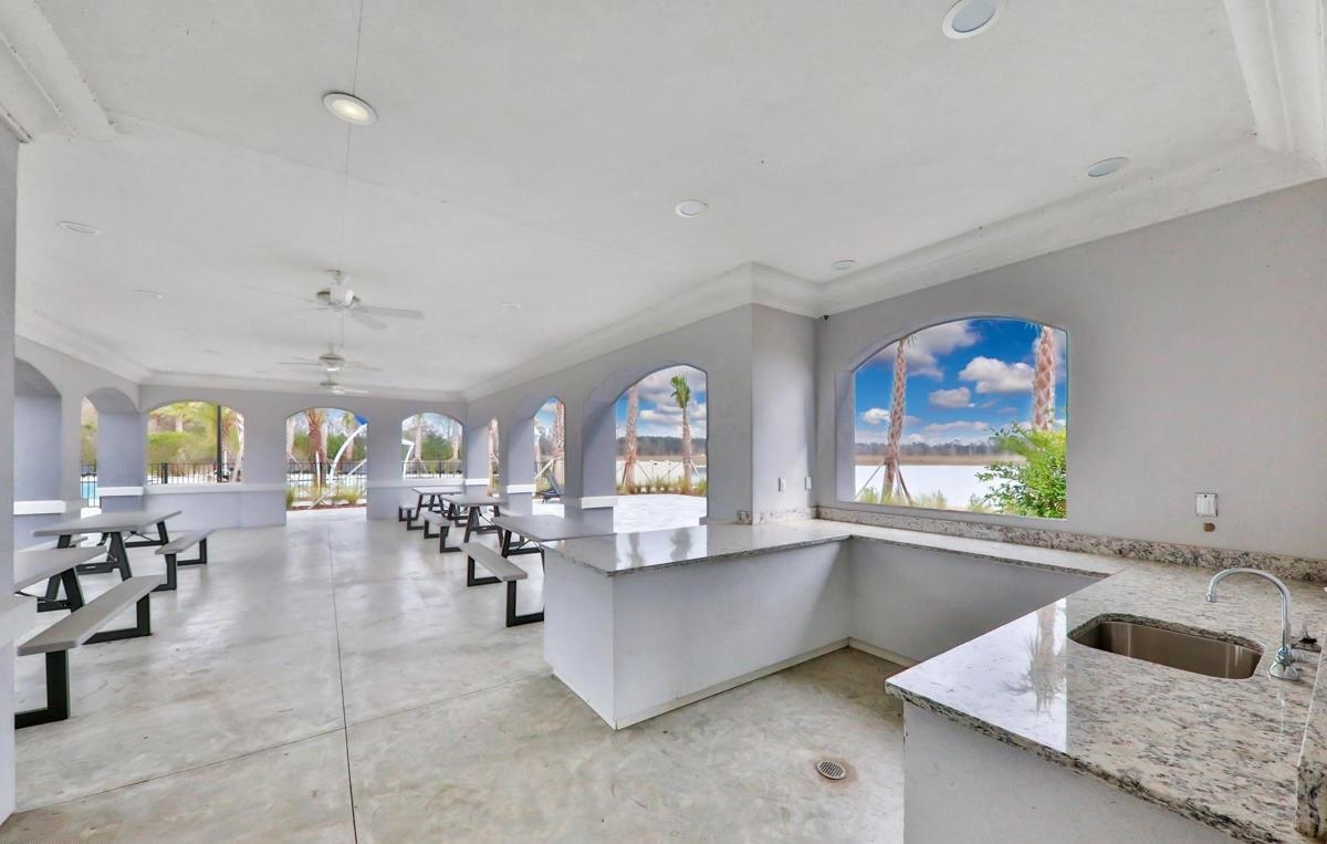 Image 38 of 45 For 20 Trumpco Dr