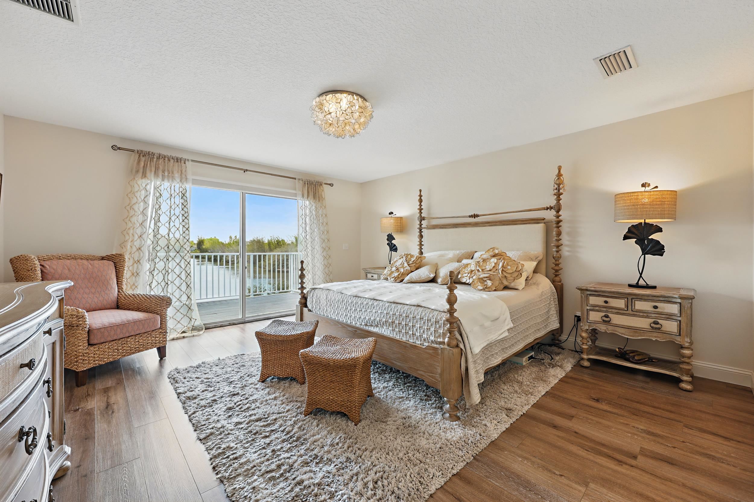 Image 32 of 66 For 644 Sun Down Cir-home + Buildable