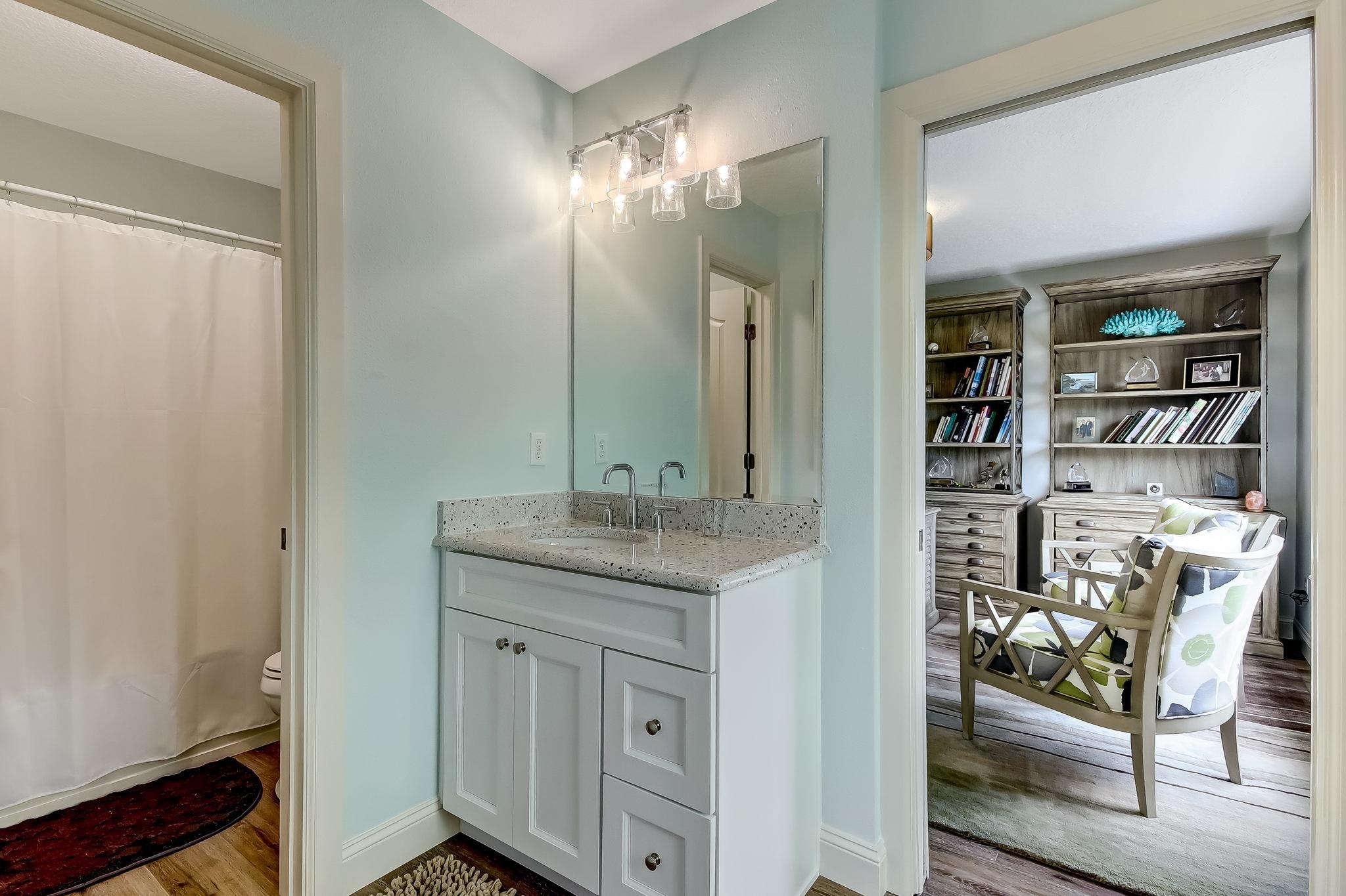 Image 37 of 66 For 644 Sun Down Cir-home + Buildable