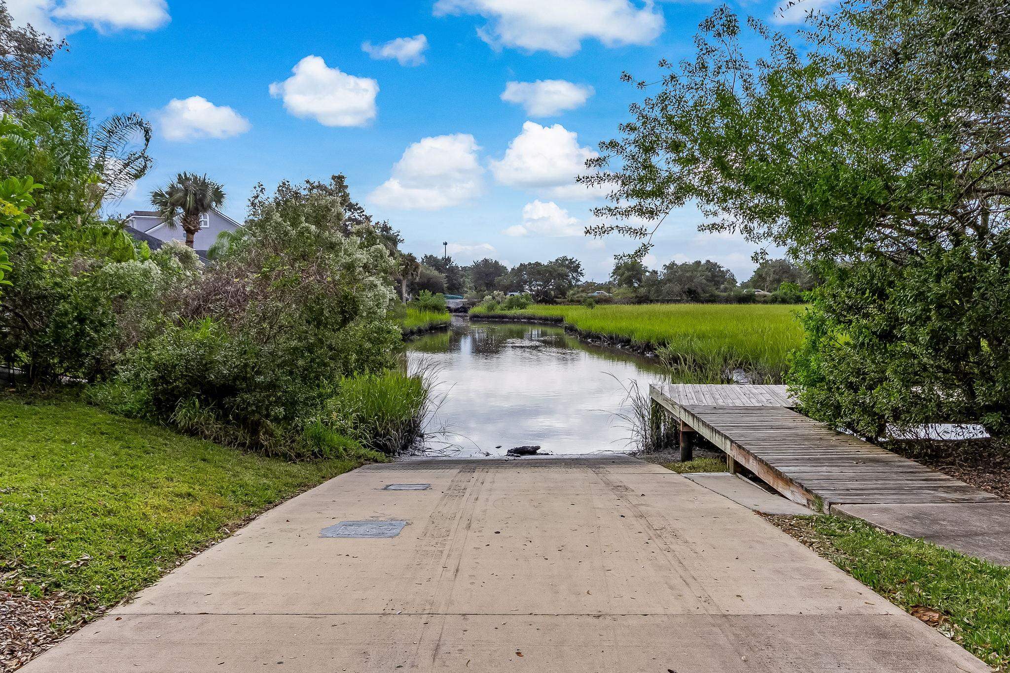 Image 61 of 66 For 644 Sun Down Cir-home + Buildable