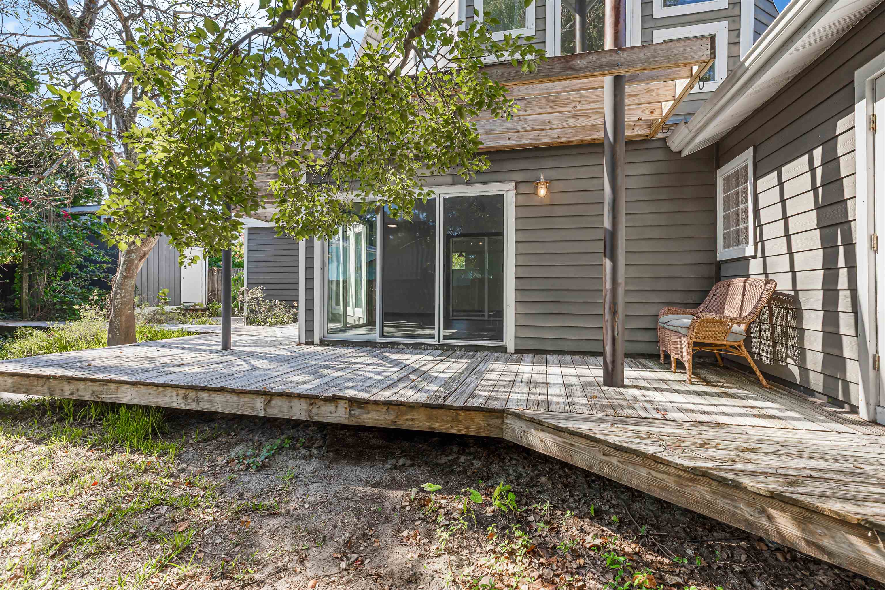 Image 35 of 54 For 5 Carey St.  