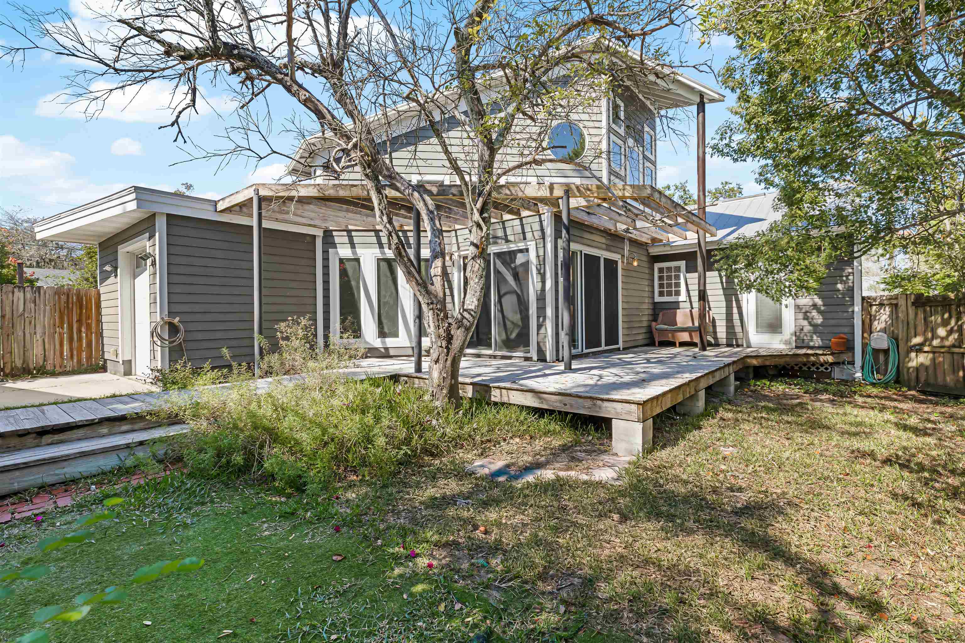 Image 39 of 54 For 5 Carey St.  