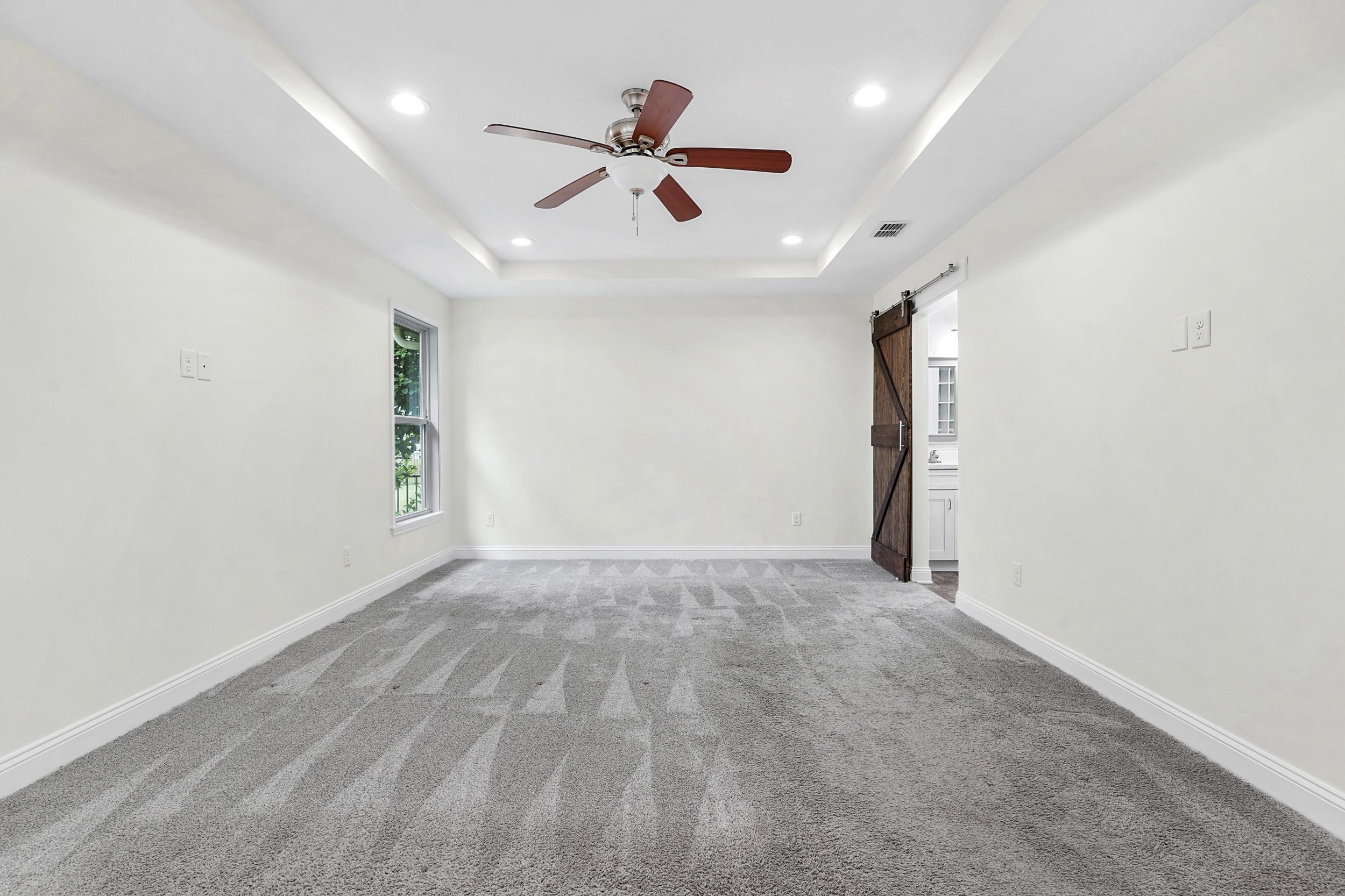 Image 26 of 49 For 752 Tides End Dr