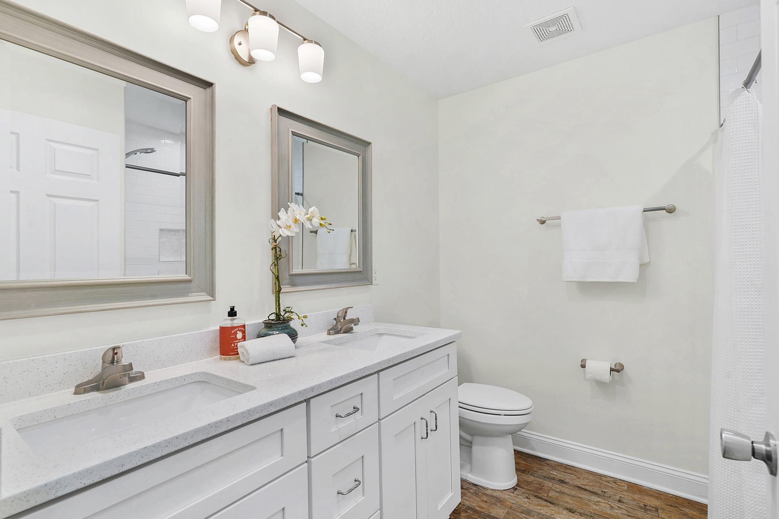 Image 29 of 49 For 752 Tides End Dr