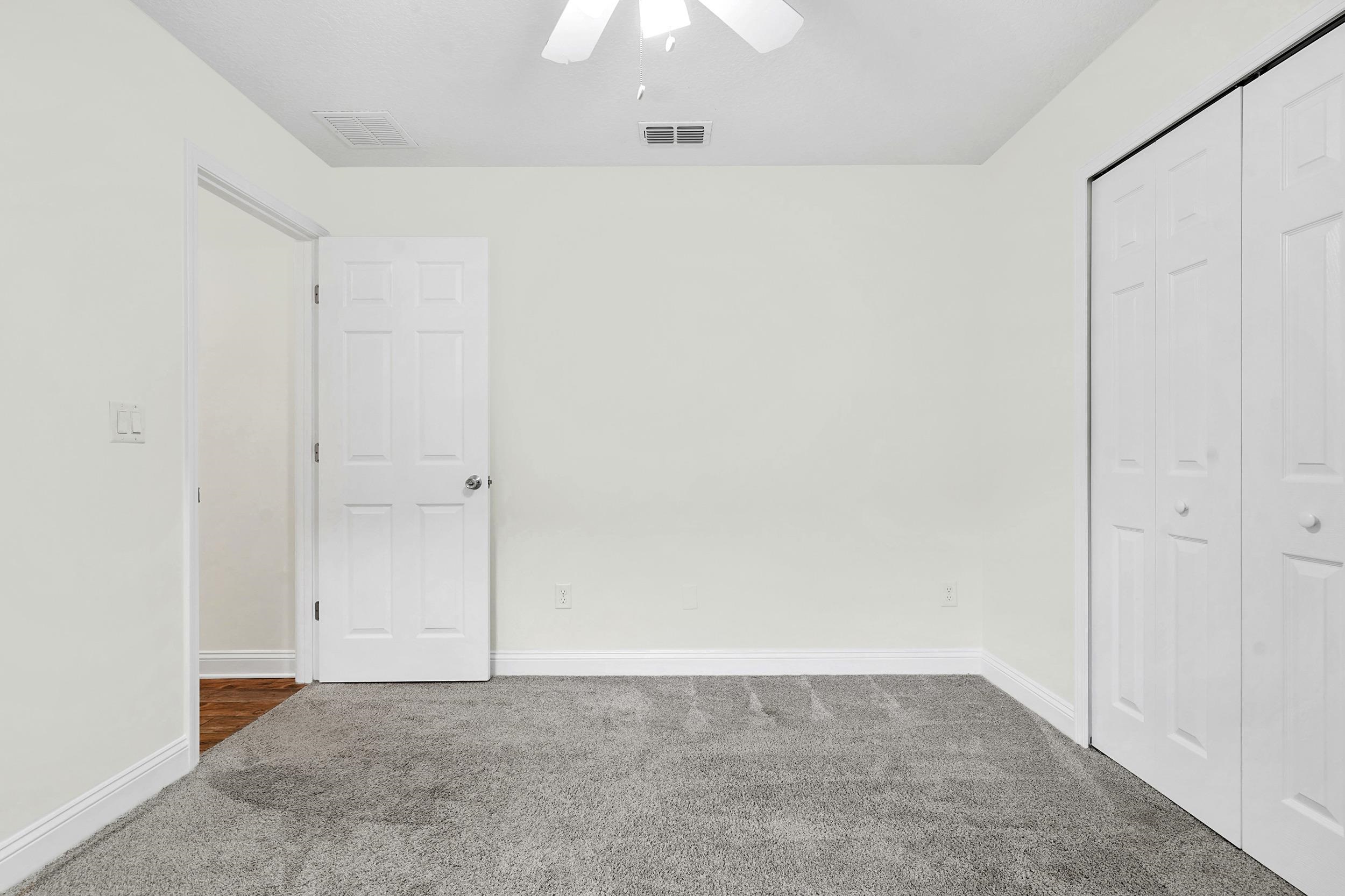 Image 31 of 49 For 752 Tides End Dr