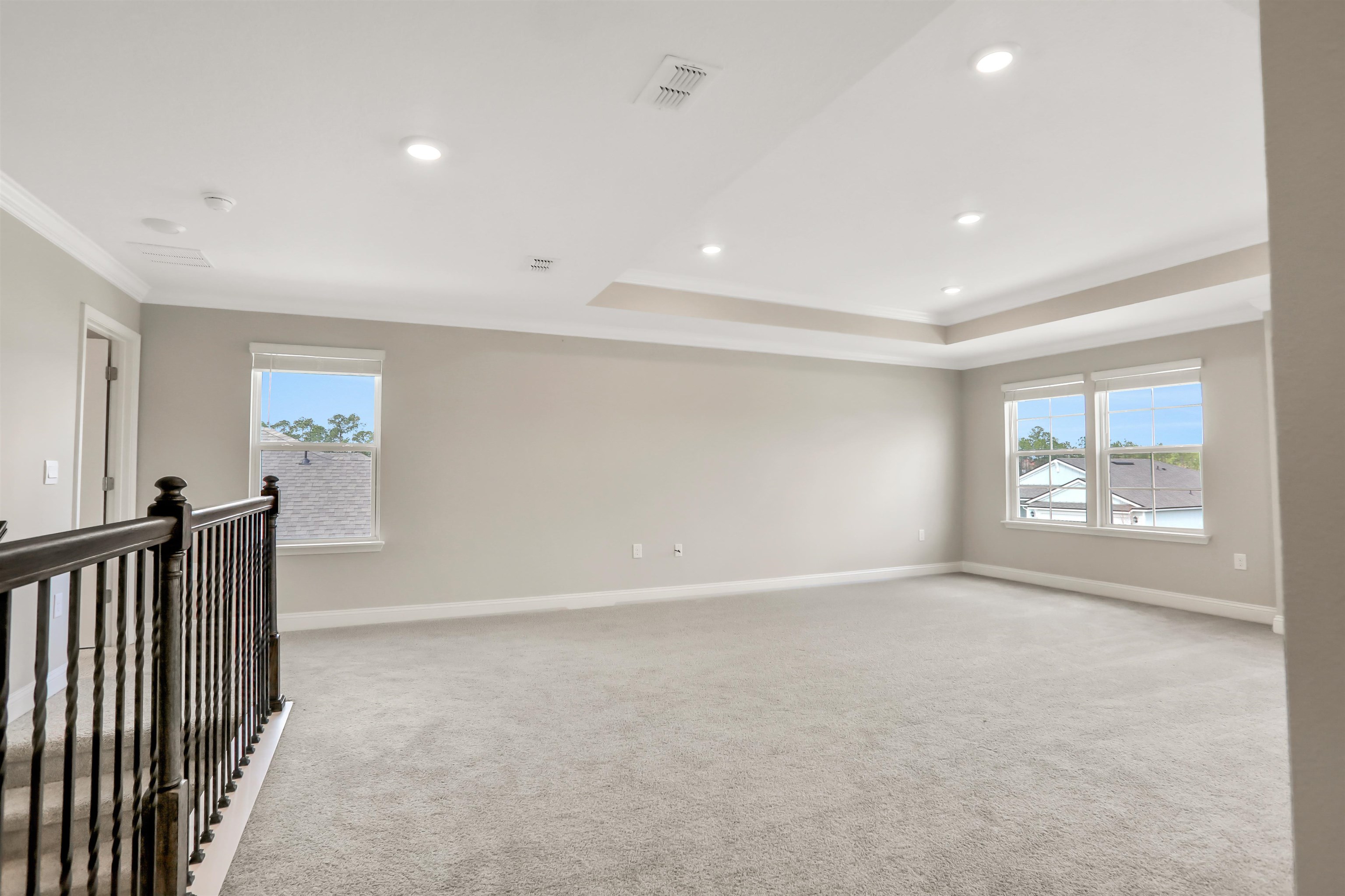 Image 20 of 39 For 92 Huesca Ct