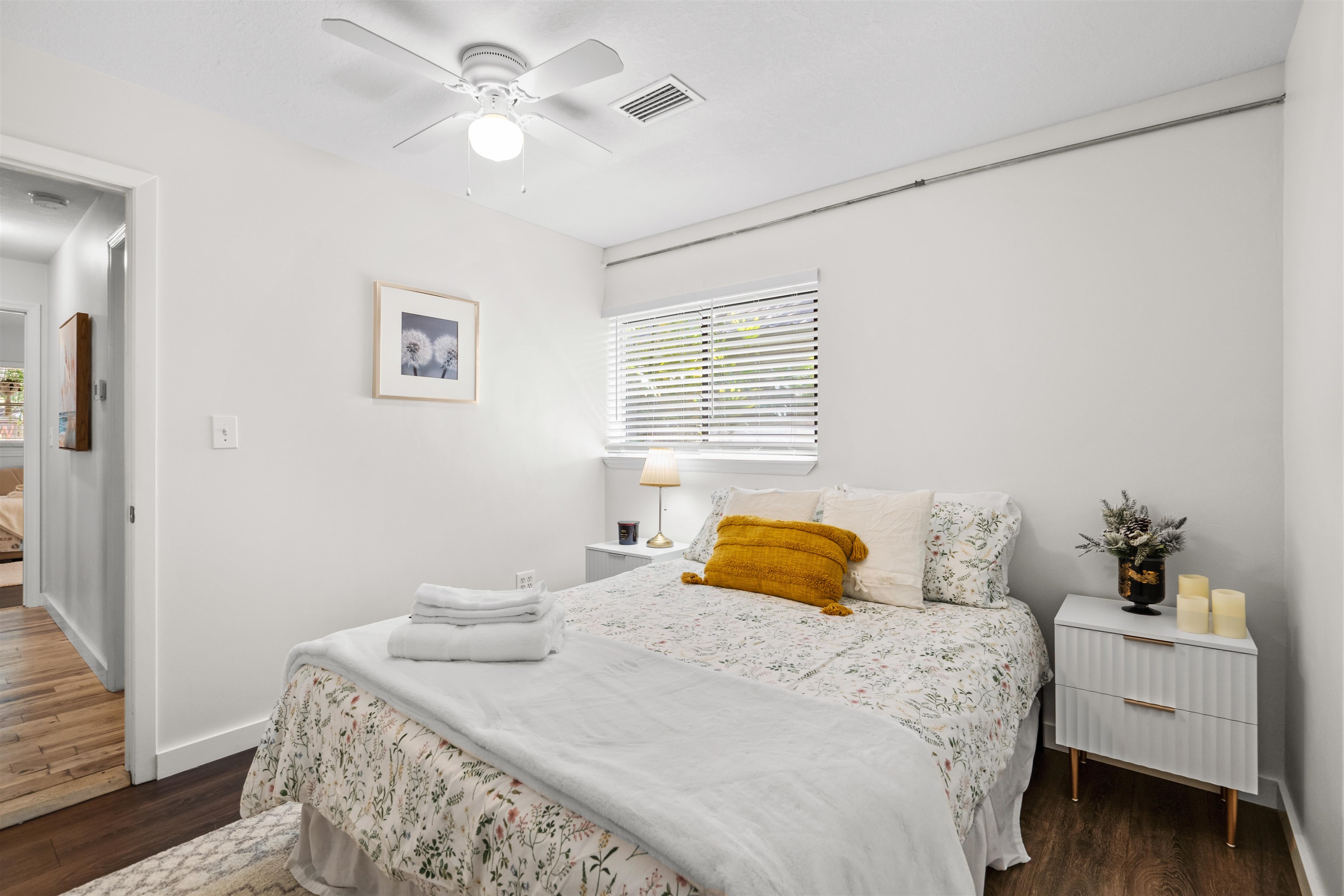 Image 30 of 44 For 28 Arenta St